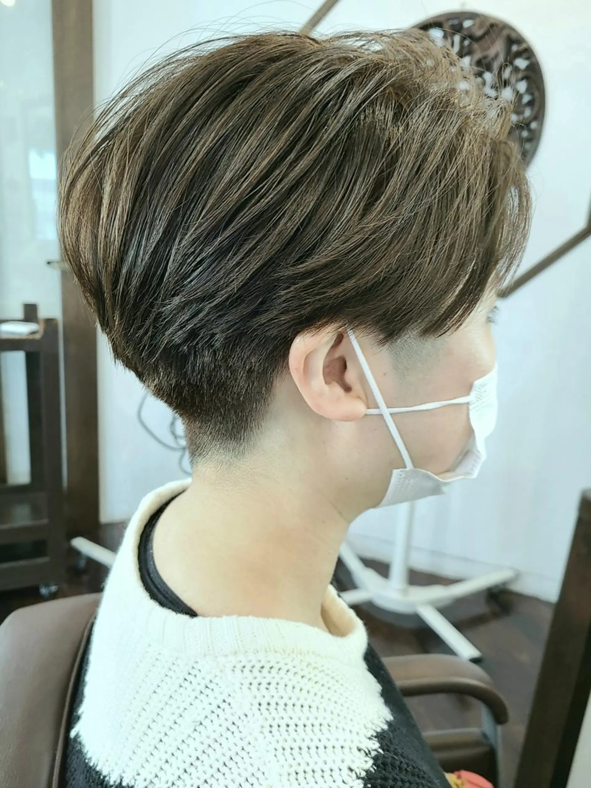 ショート カラー 【大宮】デザイナー Anne 諳 アンのヘアスタイル