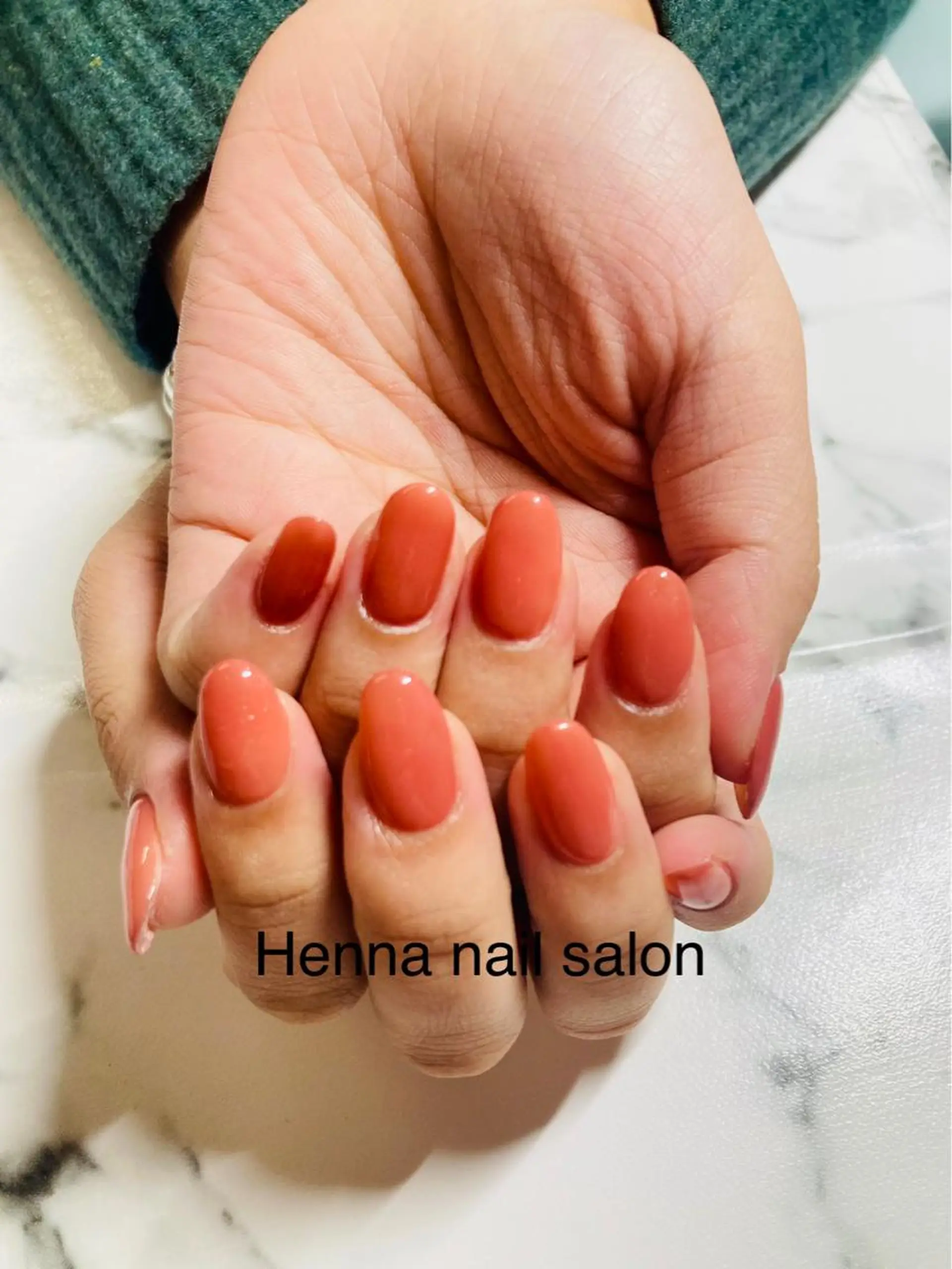 ネイル Henna nailのネイルデザイン