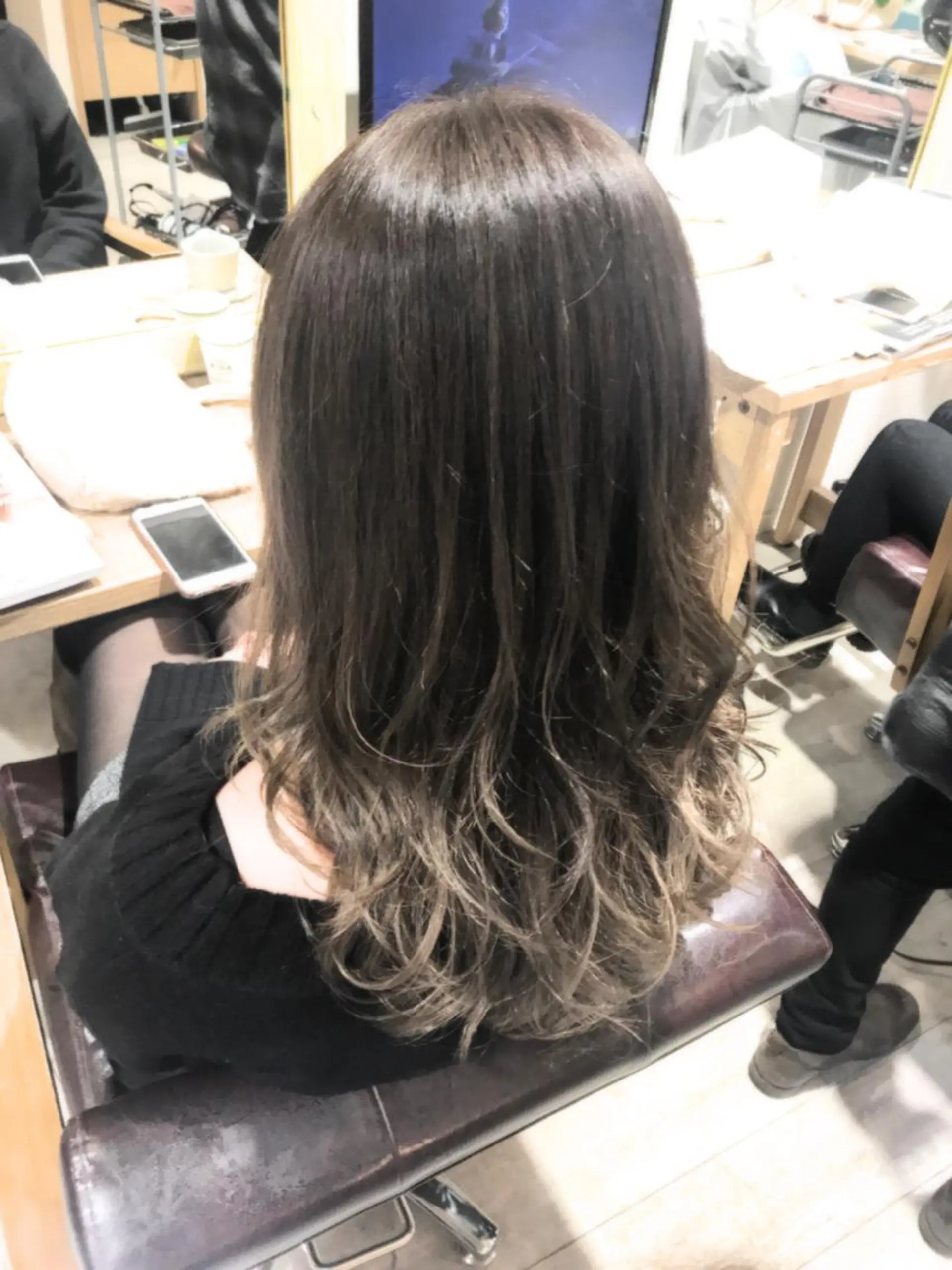 ロング カラー パーマ ヘアアレンジ グラデーションカラー グレージュ ヘアカラー バレイヤージュ/ 髪質改善/渡邉悟🌱のヘアスタイル