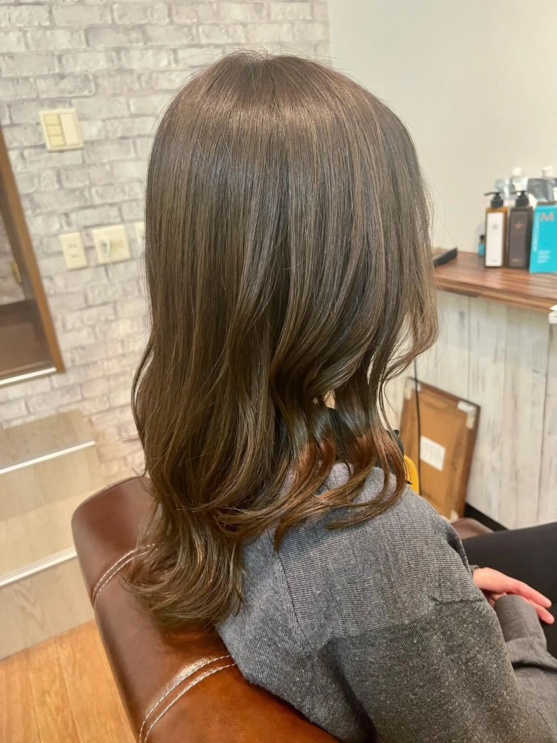 ロング カット ヘアカラー トリートメント 🍭透明感カラー 志賀拓海🍬🌈のヘアスタイル