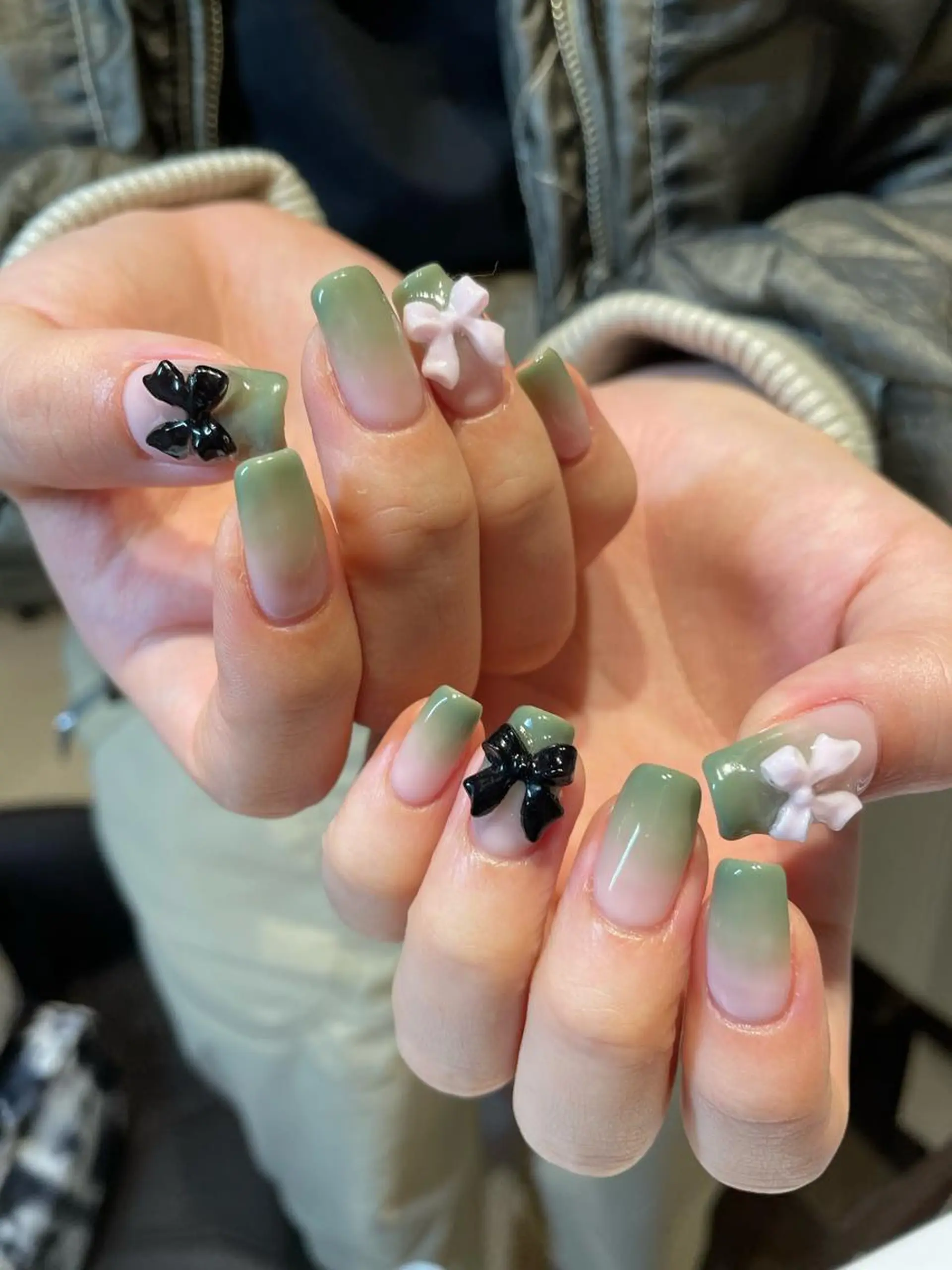 ネイル ハンドネイル AOI✩⡱ 。のネイルデザイン