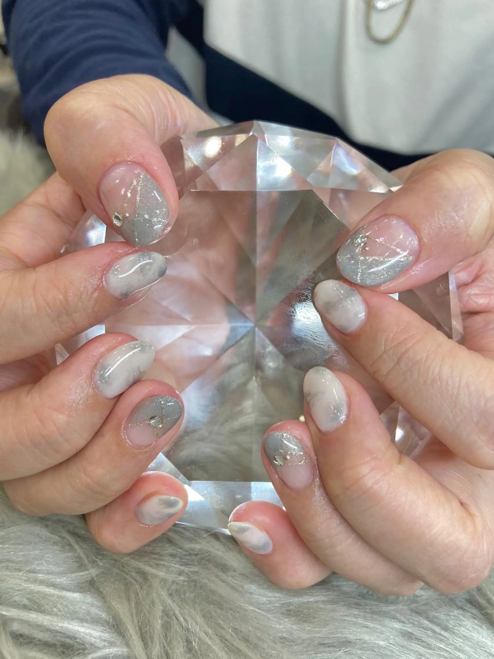 カラー ネイル 川上 真智子のネイルデザイン