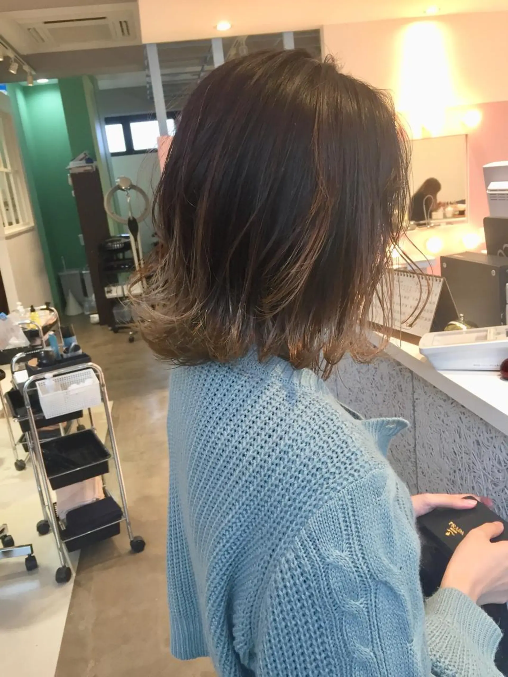 ミディアム カット パーマ トリートメント 所渉/韓国レイヤー /ウルフカットのヘアスタイル