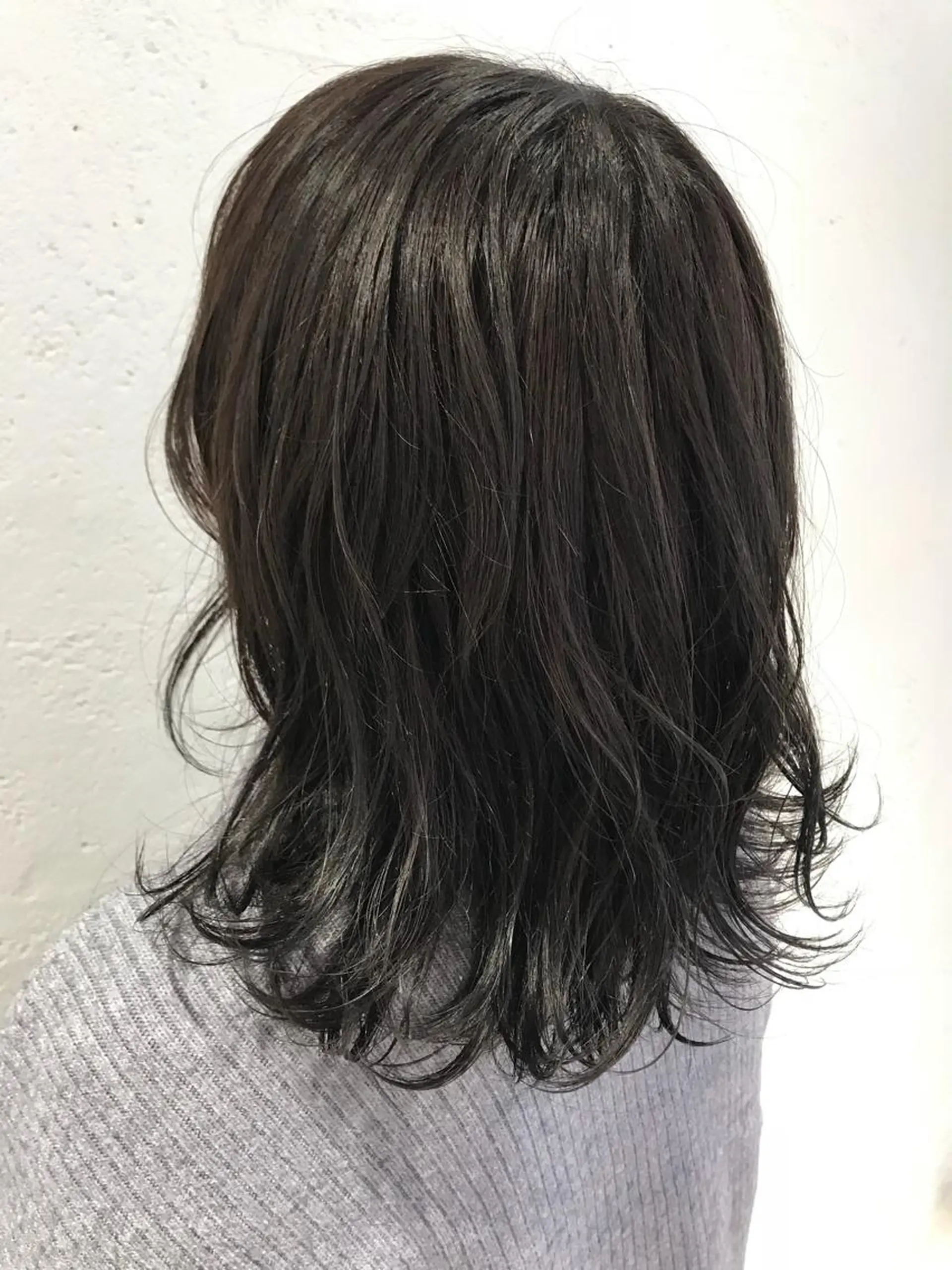 ミディアム カラー 韓国ヘア🇰🇷/ レイヤーカット✂︎のヘアスタイル