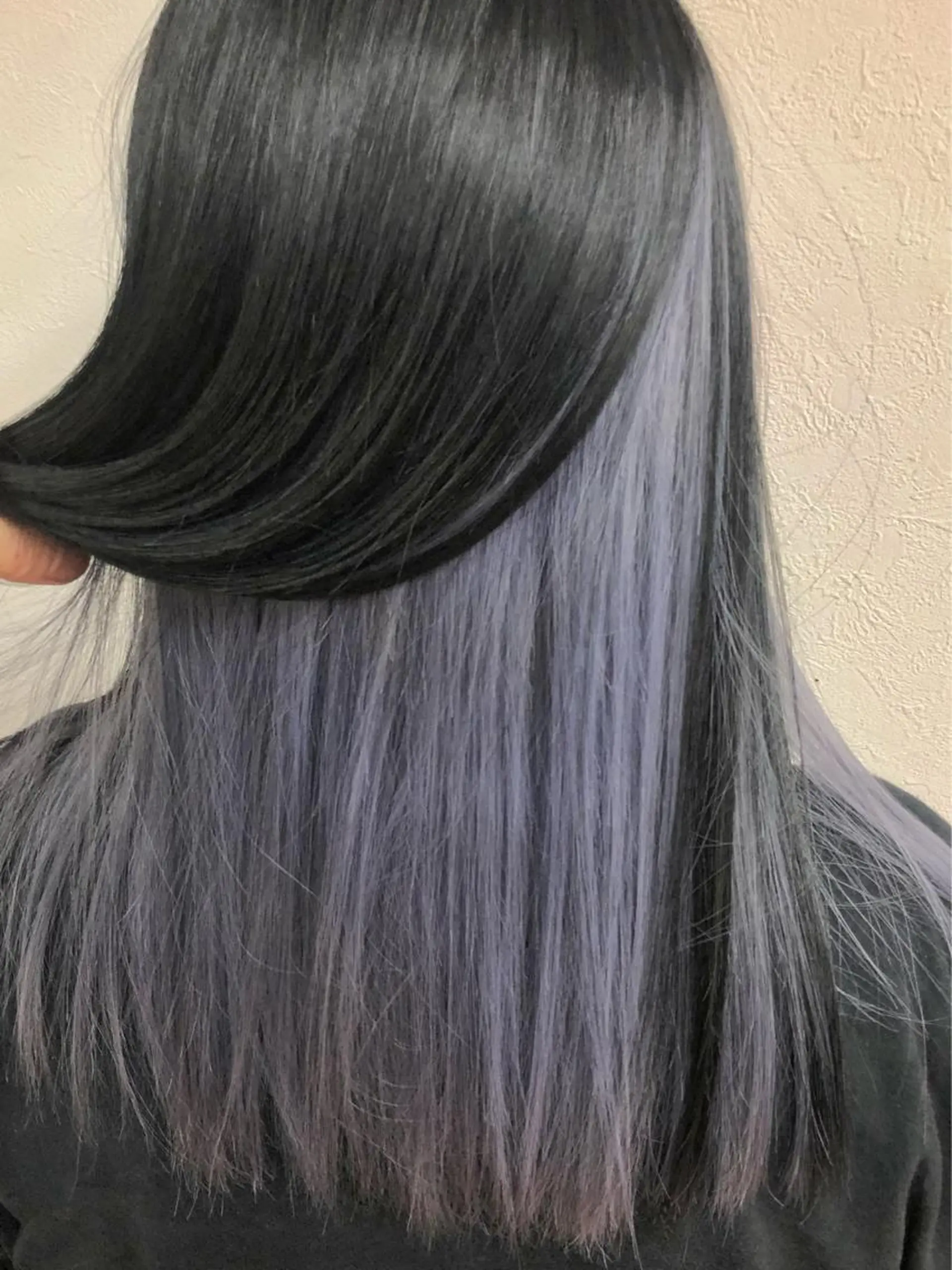 カラー ダブルスキルエクステ /羽エクステ白石宇由のヘアスタイル