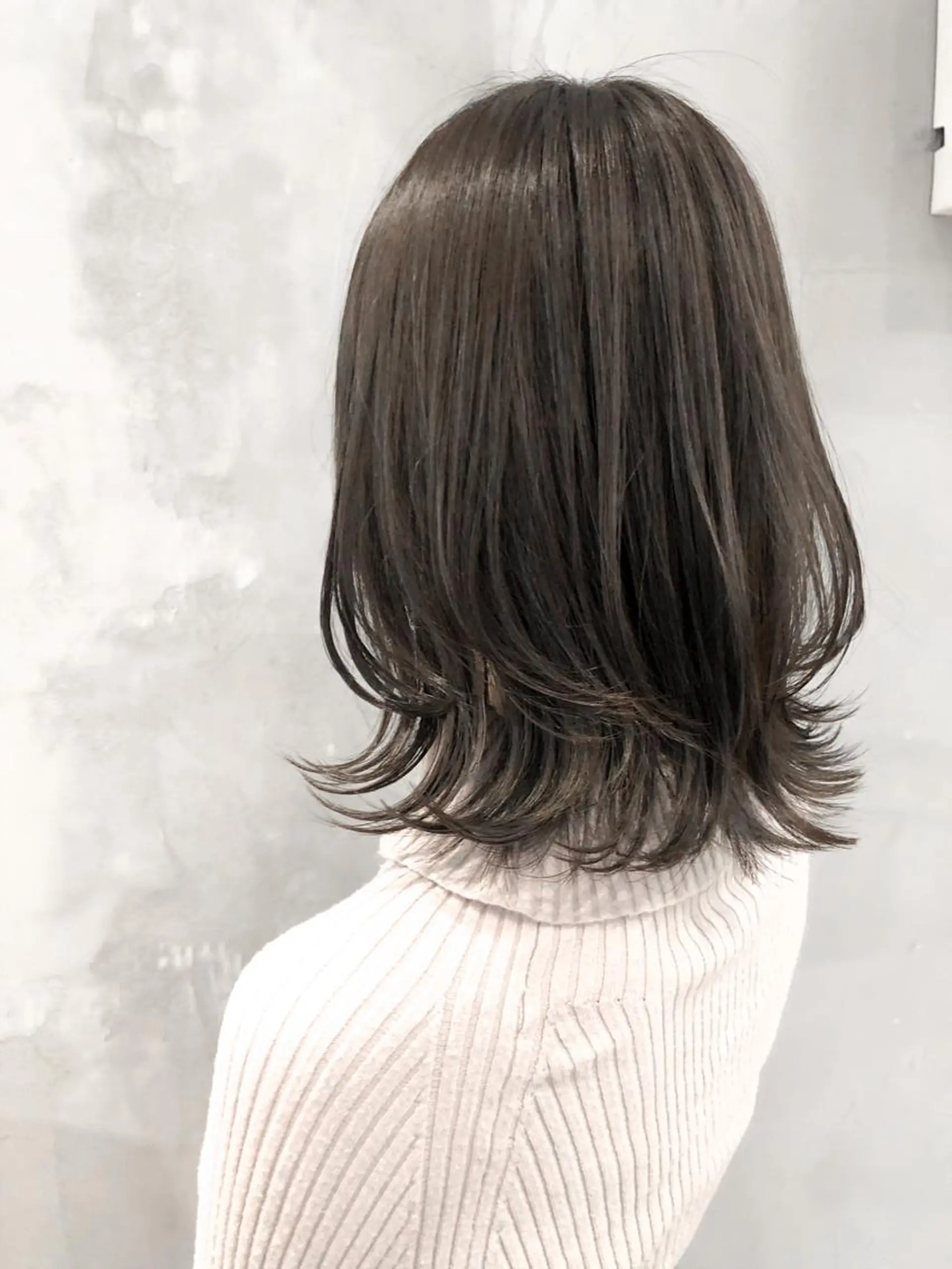 ミディアム カラー パーマ ヘアアレンジ ワンレンボブ シールエクステ ベージュカラー 透明感カラー ダブルカラー ヘアカラー トリートメント ブリーチカラー🔥 パーマ【佐々木凌平】のヘアスタイル