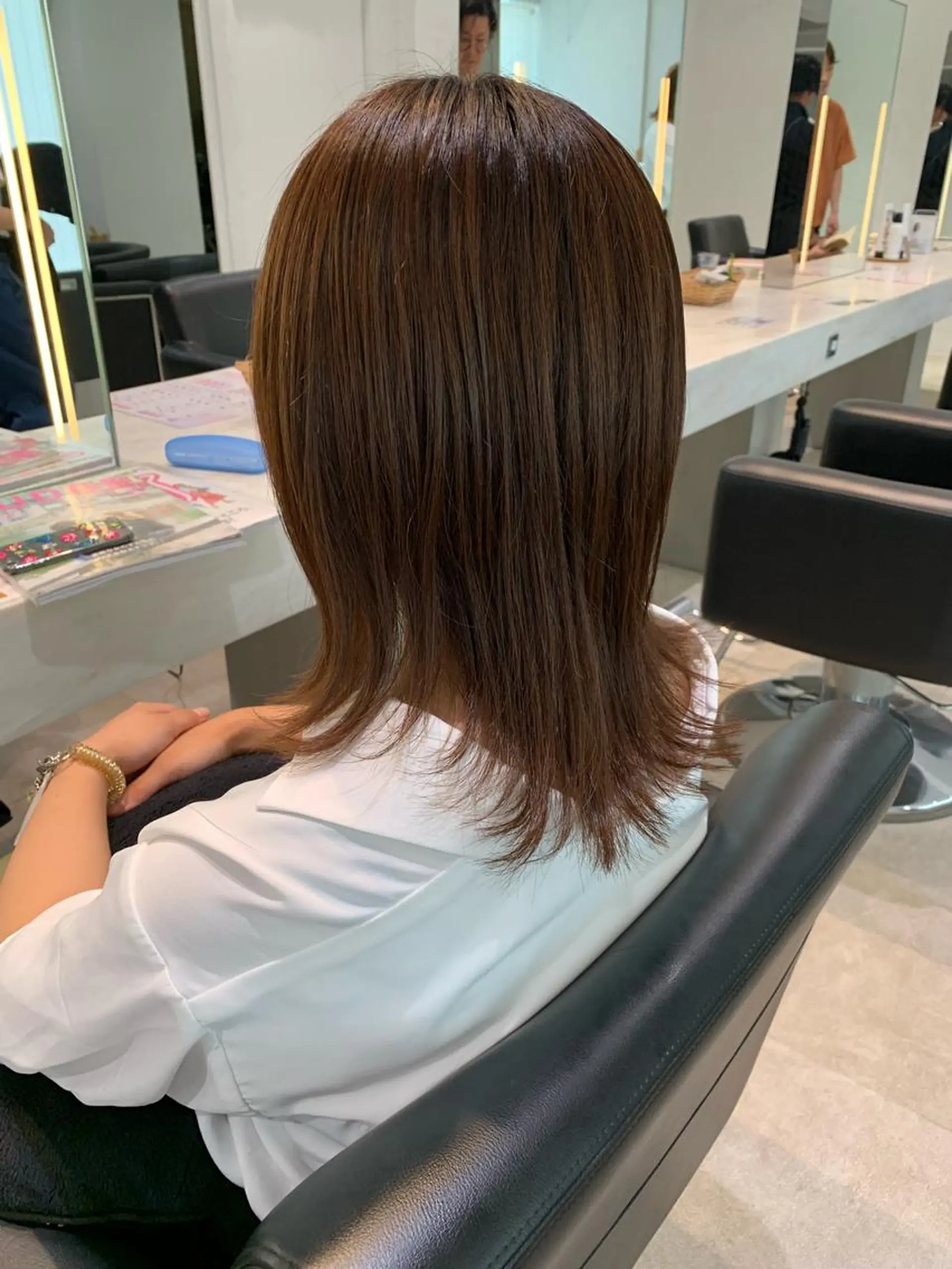ミディアム ウルフカット 🫧透明感カラー/ ボブ/小笠原汐海🪽のヘアスタイル
