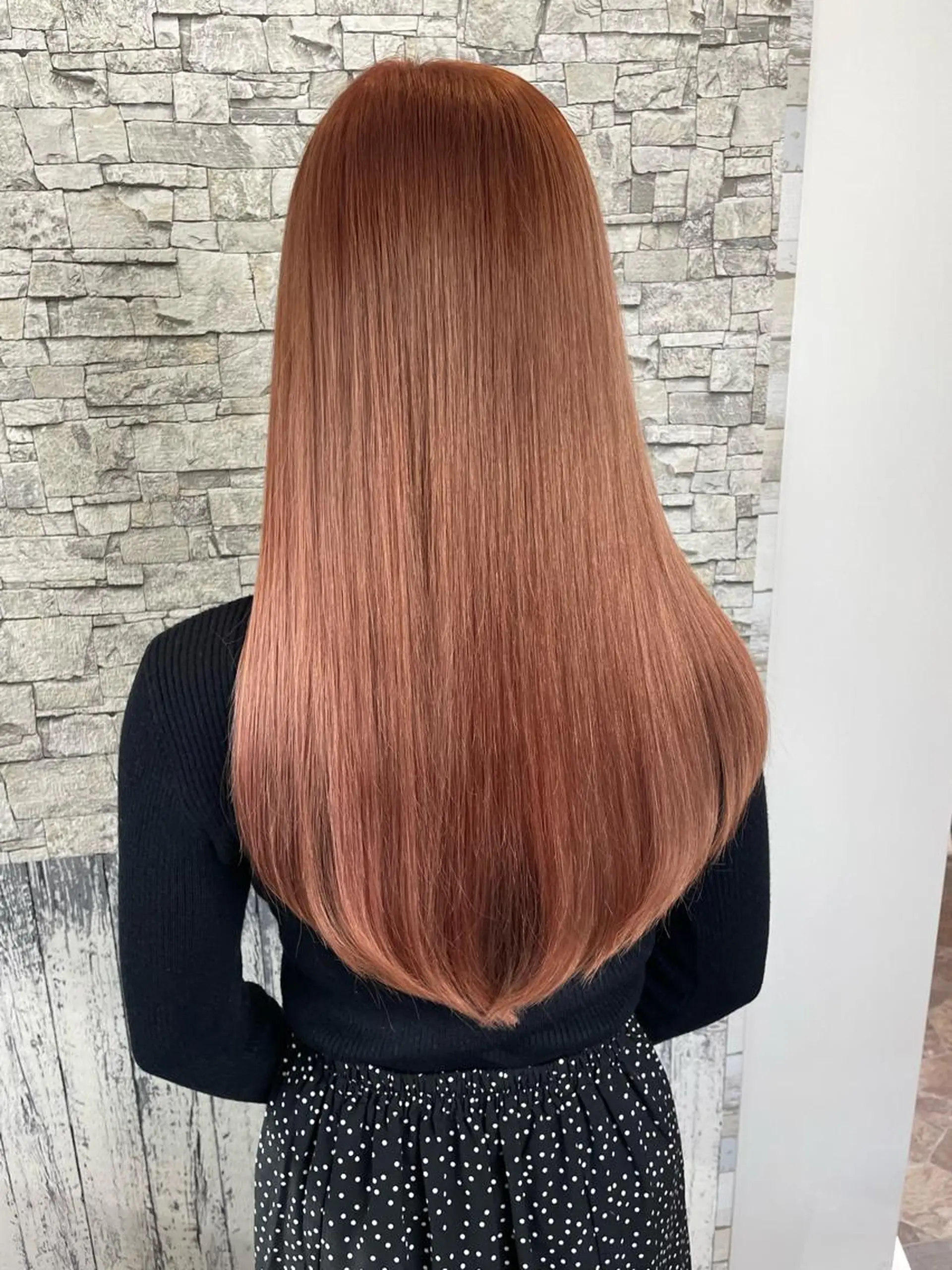 ロング 🪄🫧ハイトーン/ 乙津茜🐰L'wisのヘアスタイル