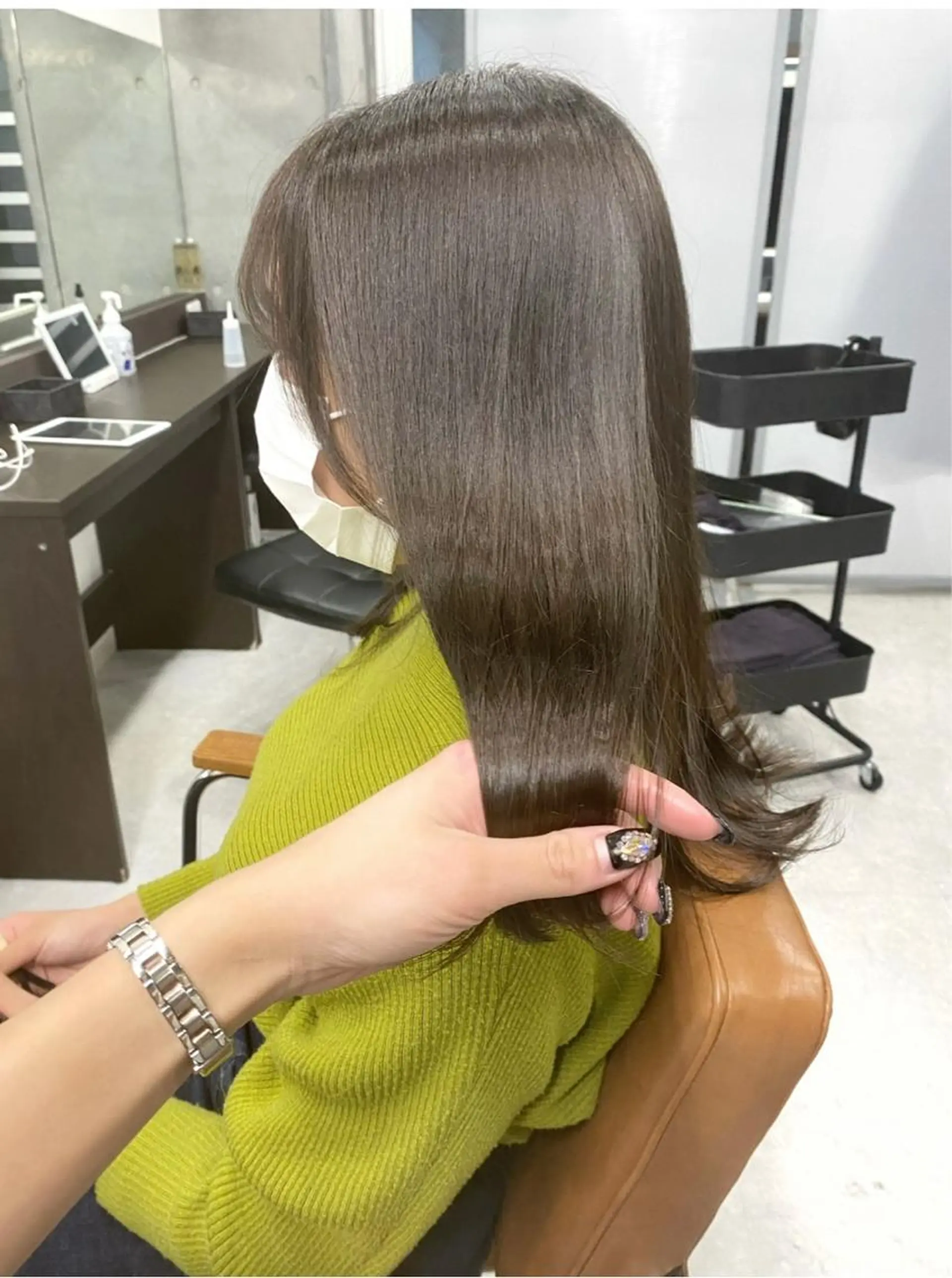 ミディアム カラー ヘアアレンジ ブリーチ ケアブリーチ ダブルカラー ハイライトカラー イルミナカラー 🌷FUKA🌷 まろやかハイトーンのヘアスタイル