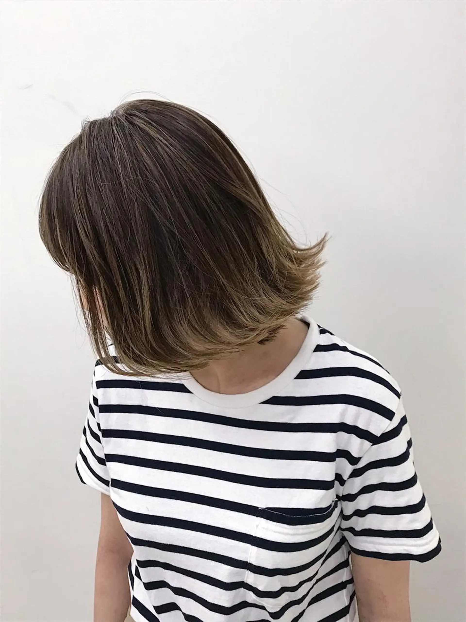 ショート ヘアカラー ブリーチカラー/ 岩破瑞希のヘアスタイル