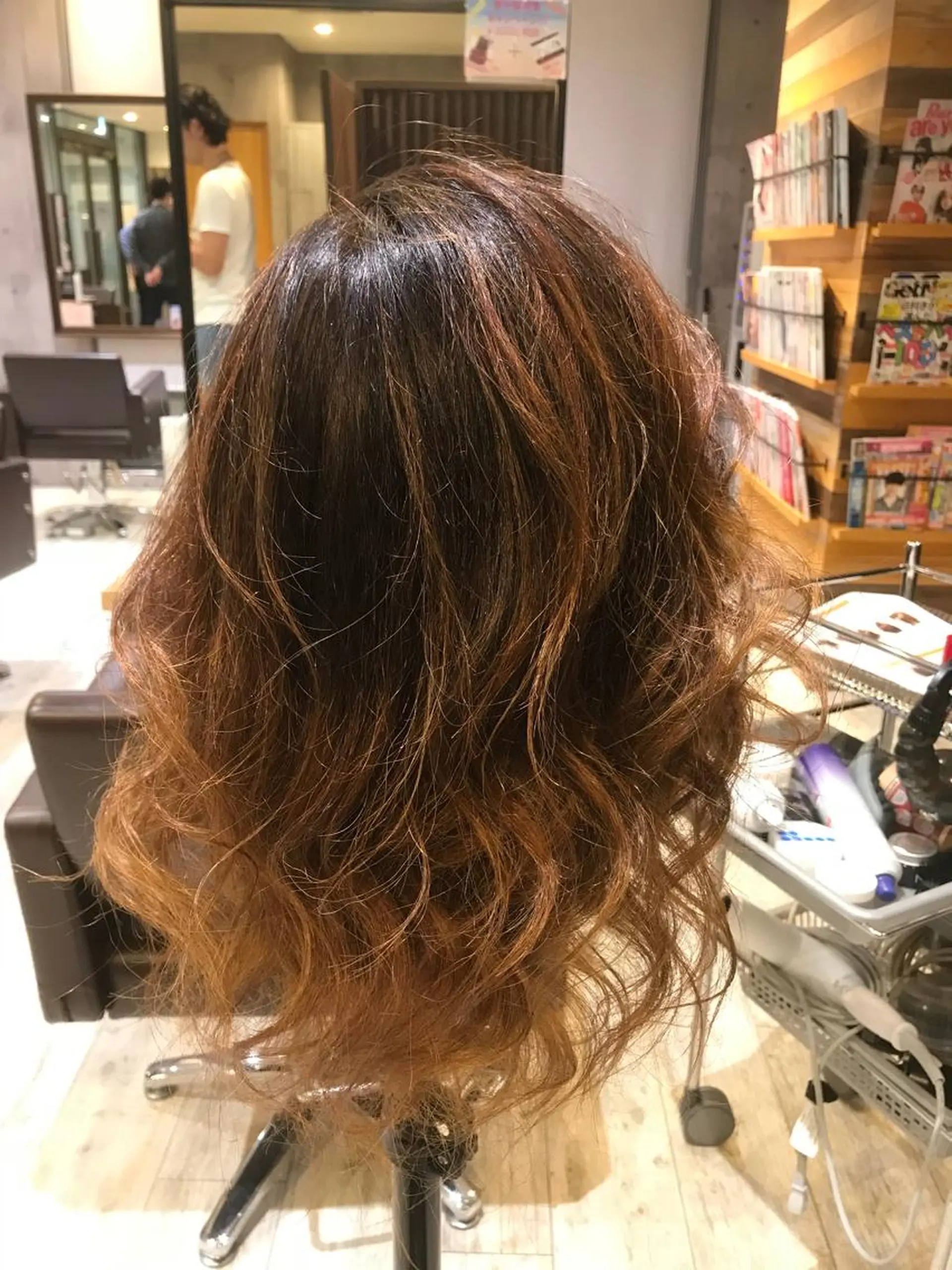 ミディアム カラー パーマ ヘアアレンジ メンズ キッズ ネイル マツエク・マツパ EnBlesS西宮 マンツーマン神道有基のヘアスタイル