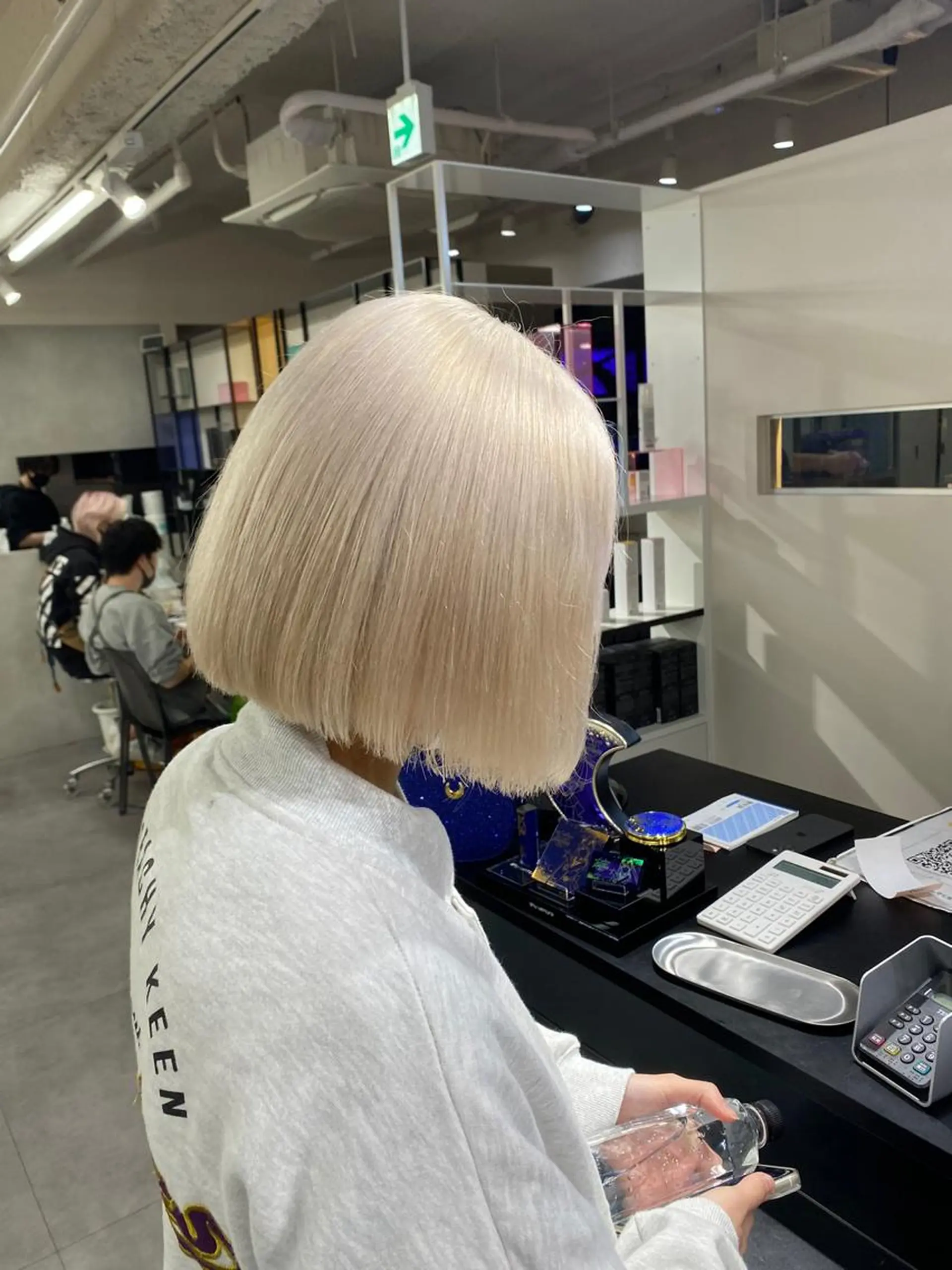 カラー レイヤー・ブリーチ kiyotoshiのヘアスタイル
