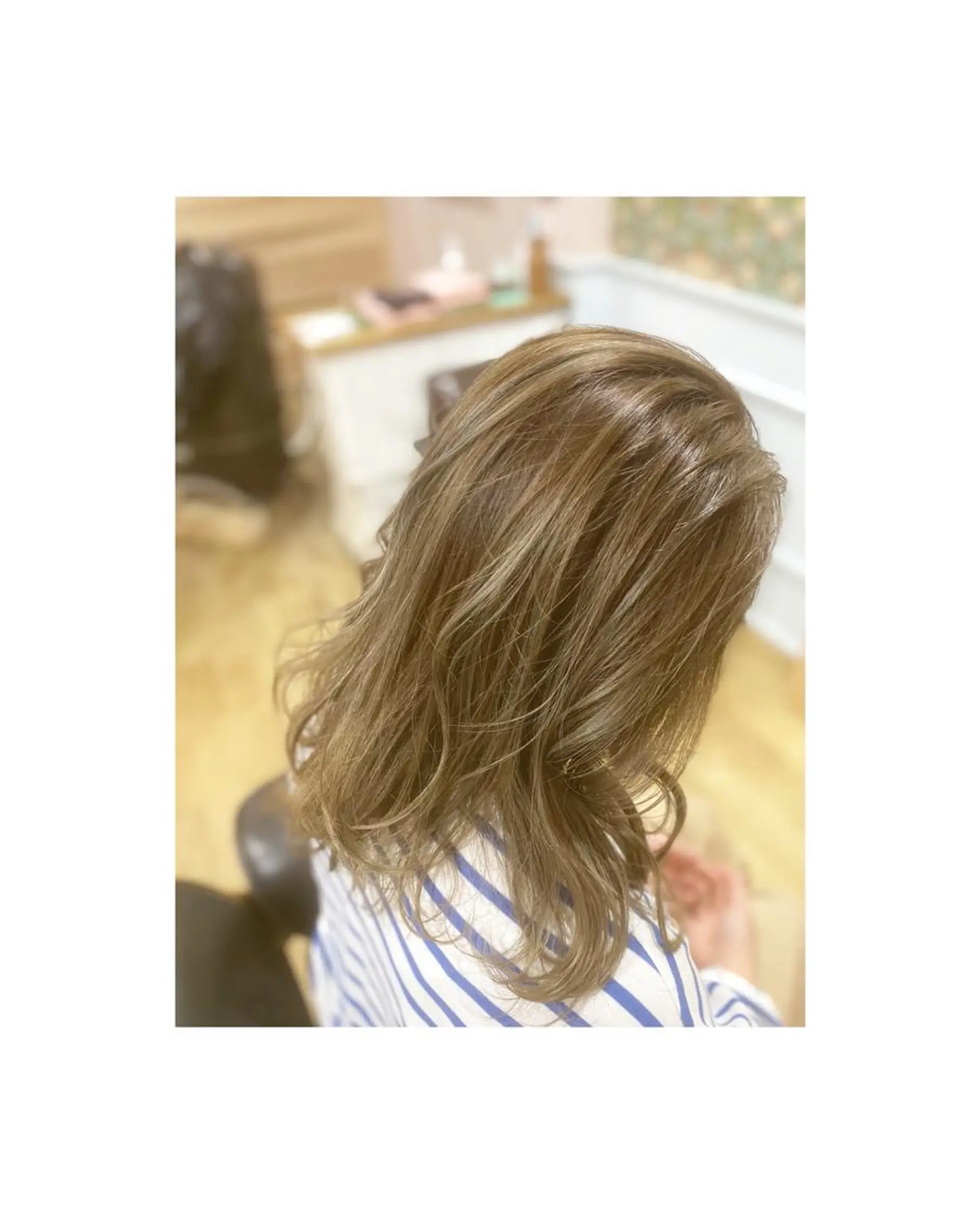 セミロング Asuka Mabuchiのヘアスタイル