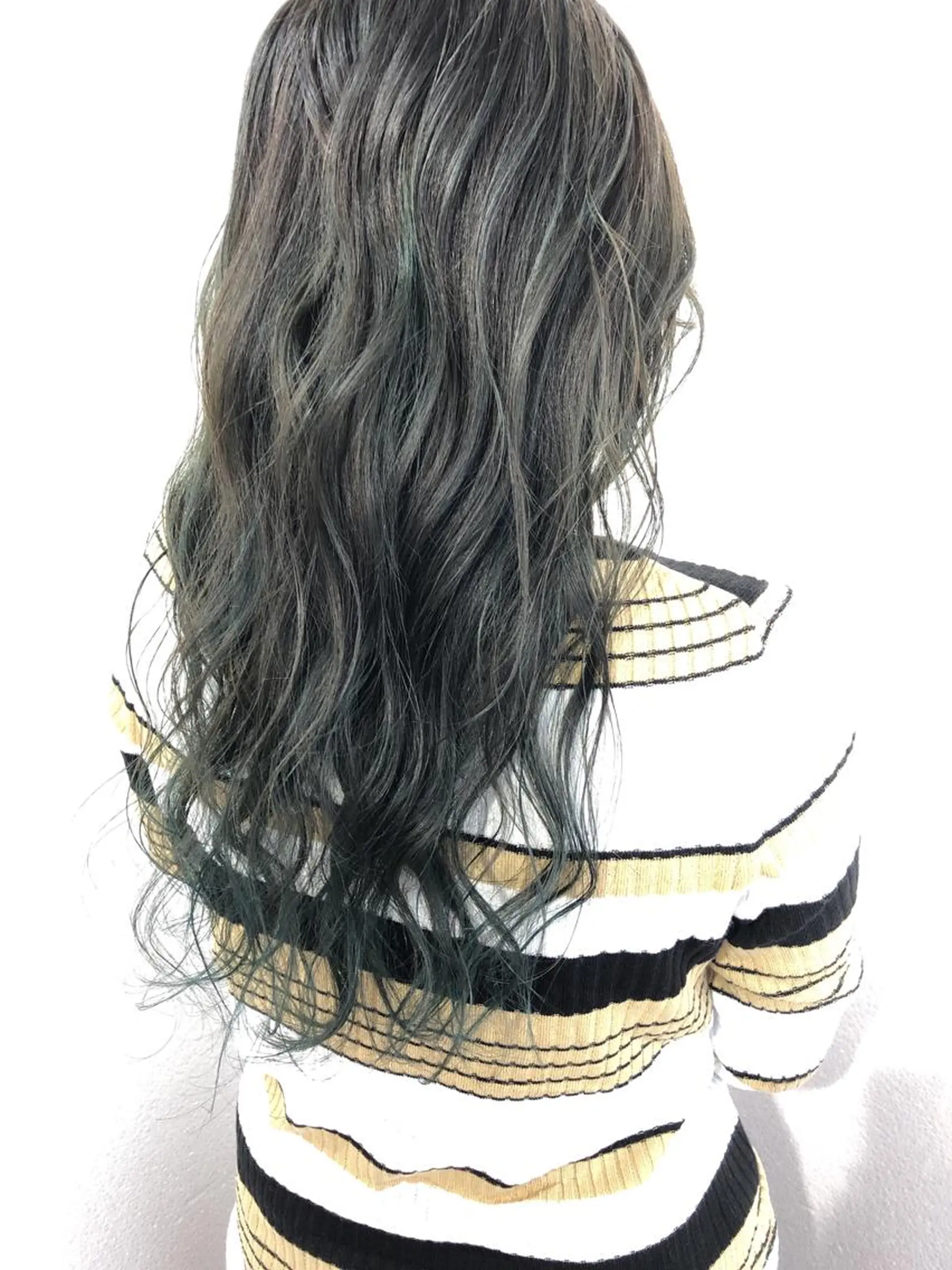 ロング カラー ハイライトカラー ハイライト 日高 香織のヘアスタイル
