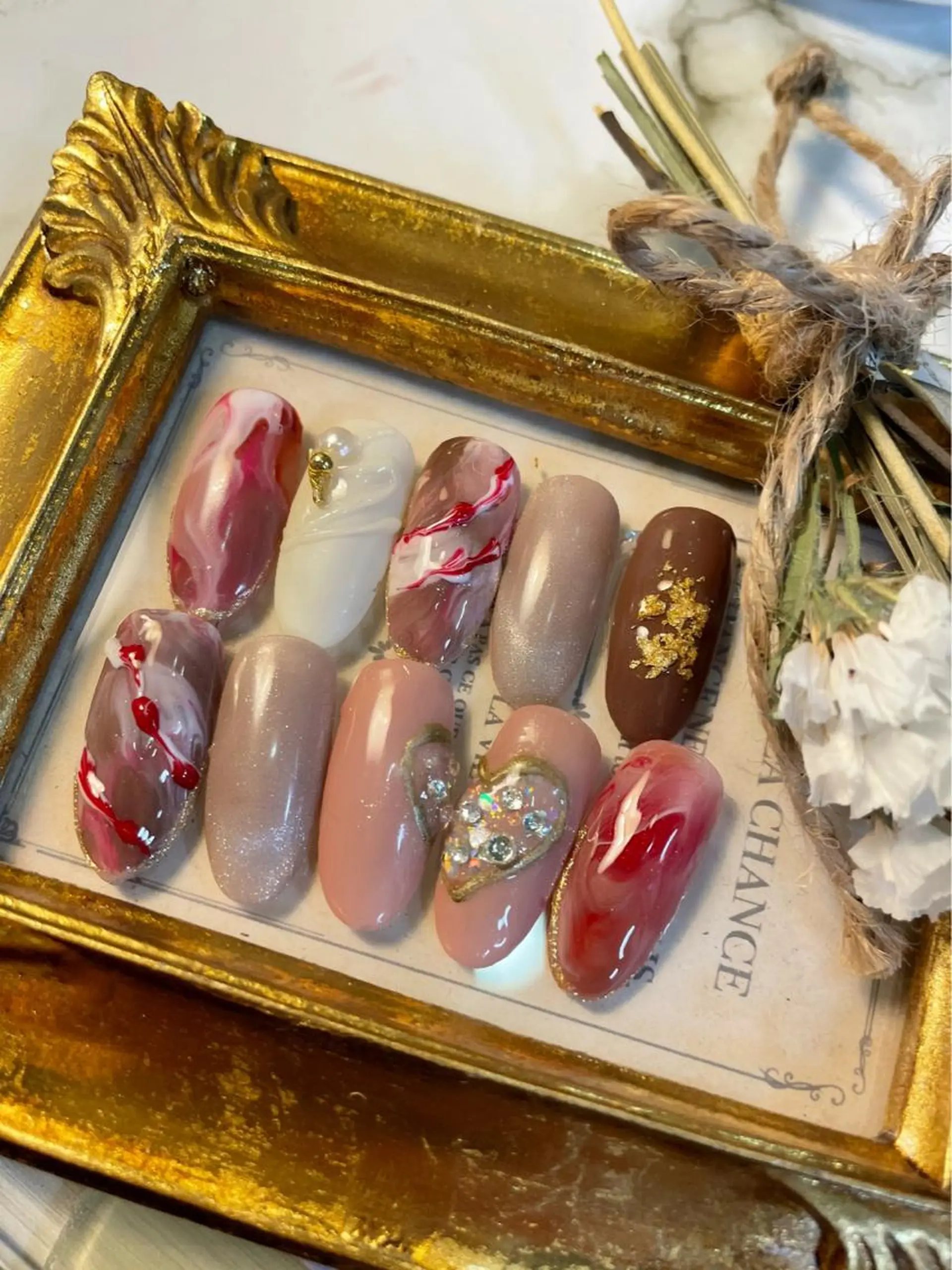 ネイル arm in arm ︎✿Yamamotoのマツエク・マツパデザイン