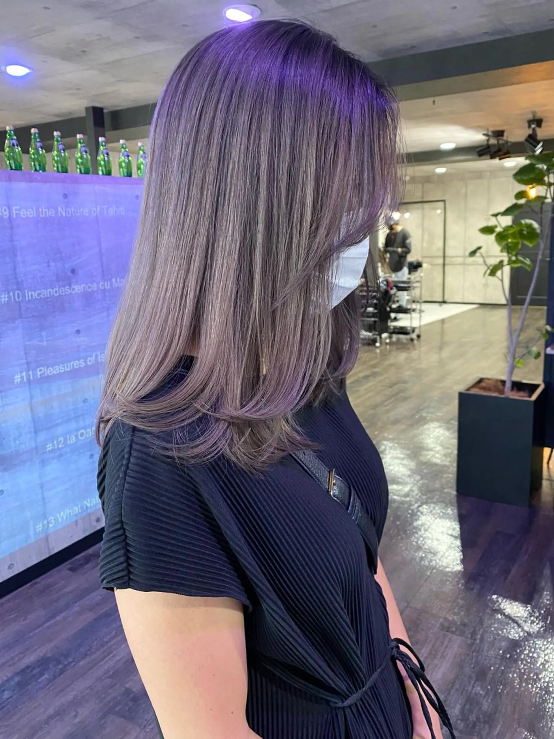 セミロング Mika XELVEのヘアスタイル