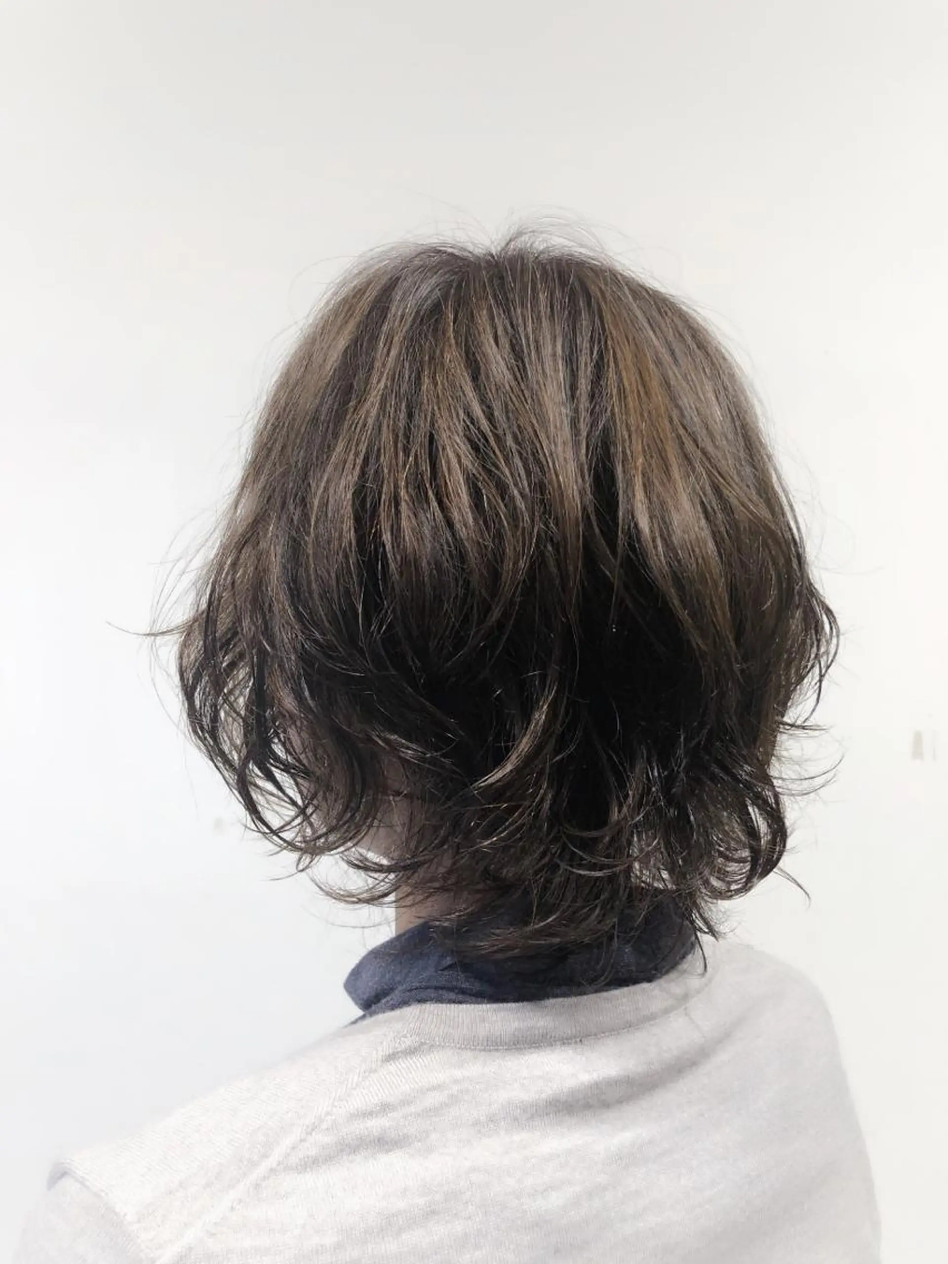 カラー デザインカラー 星 沙織のヘアスタイル