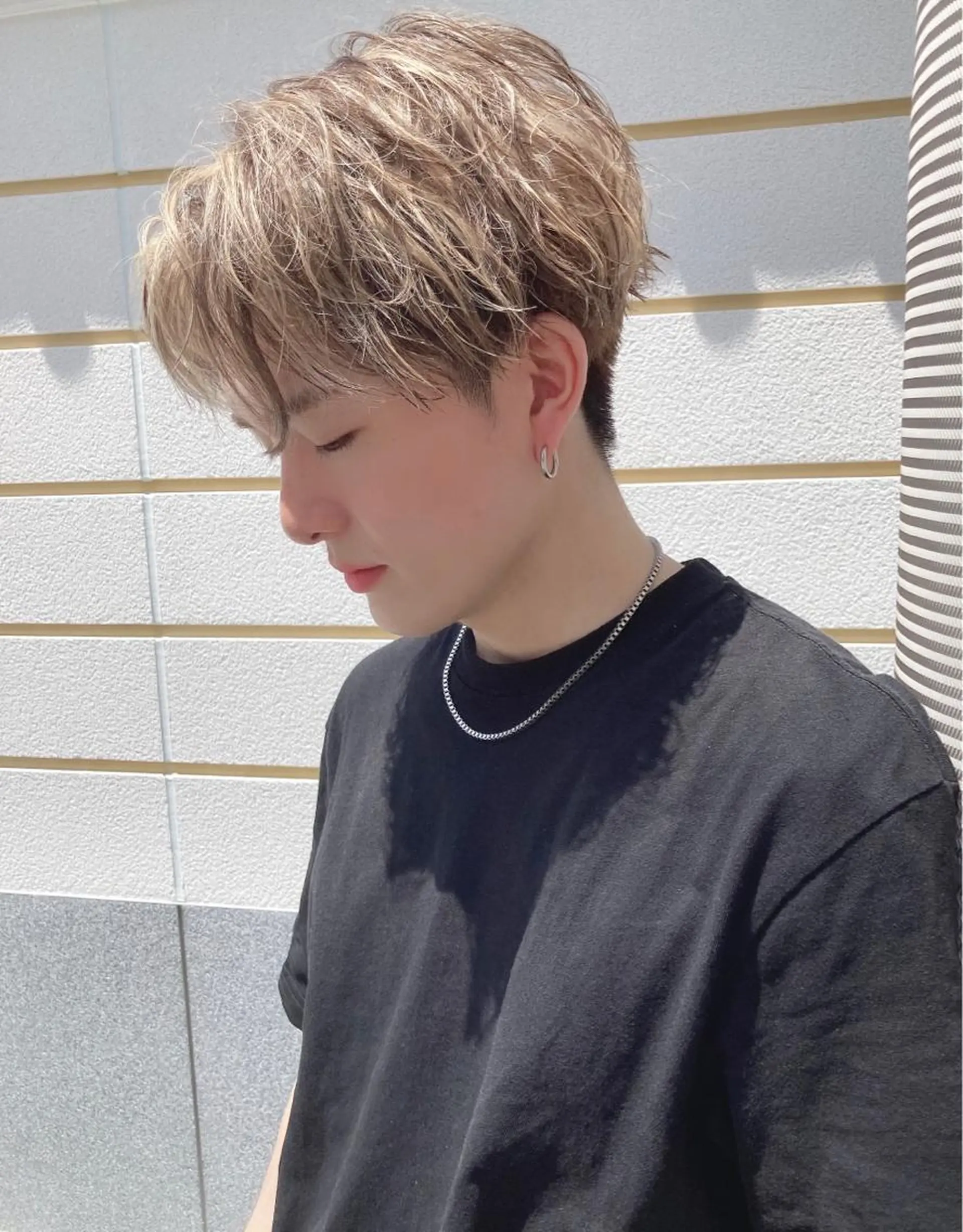 ショート カラー メンズ マッシュ 刈り上げ レイヤーカット 艶髪/西尾 幸樹のヘアスタイル