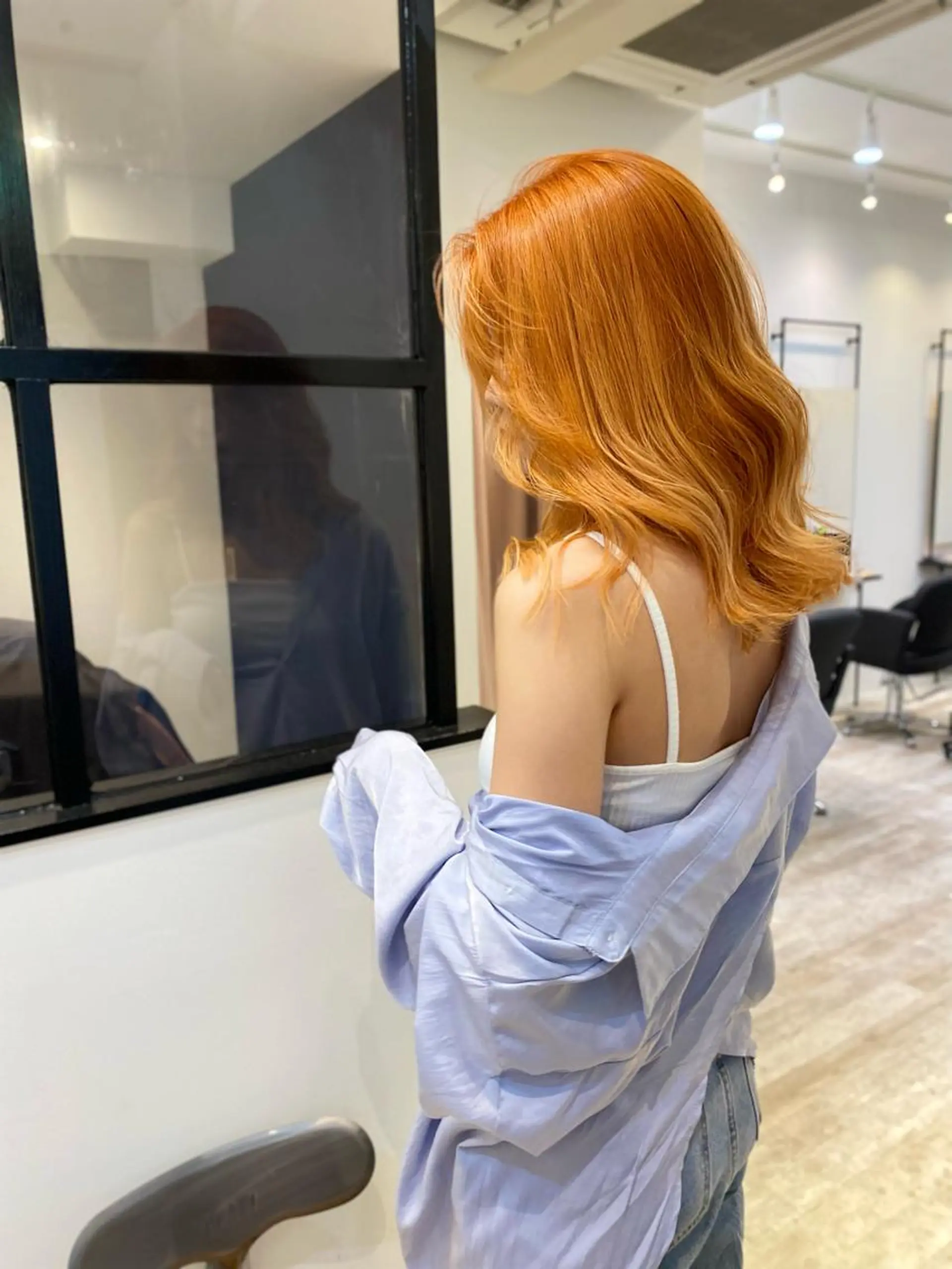 セミロング カラー ヘアアレンジ 結婚式・ブライダル セミロングパーマ アッシュ アッシュブラウン バレイヤージュ カット ヘアカラー トリートメント 韓国風×透明感カラー 髪質改善オタベシンヤのヘアスタイル