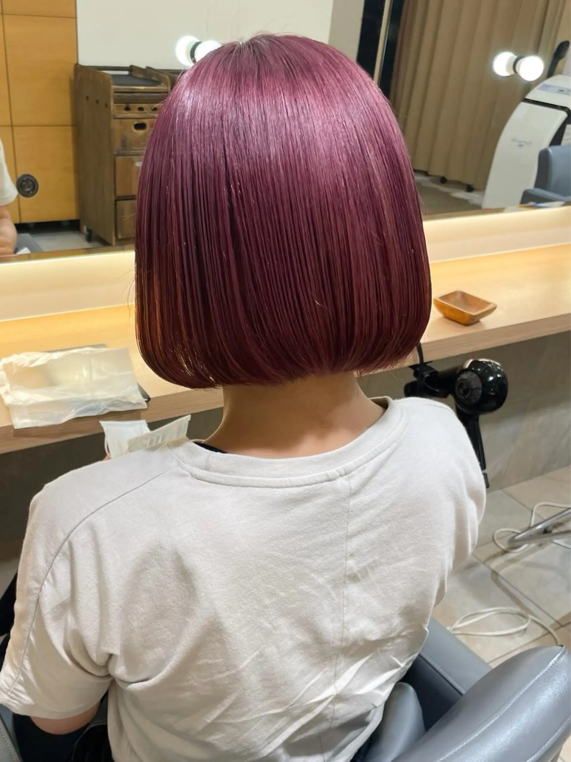 ショート カラー ヘアカラー 佐藤 梨里花 ❤︎のヘアスタイル