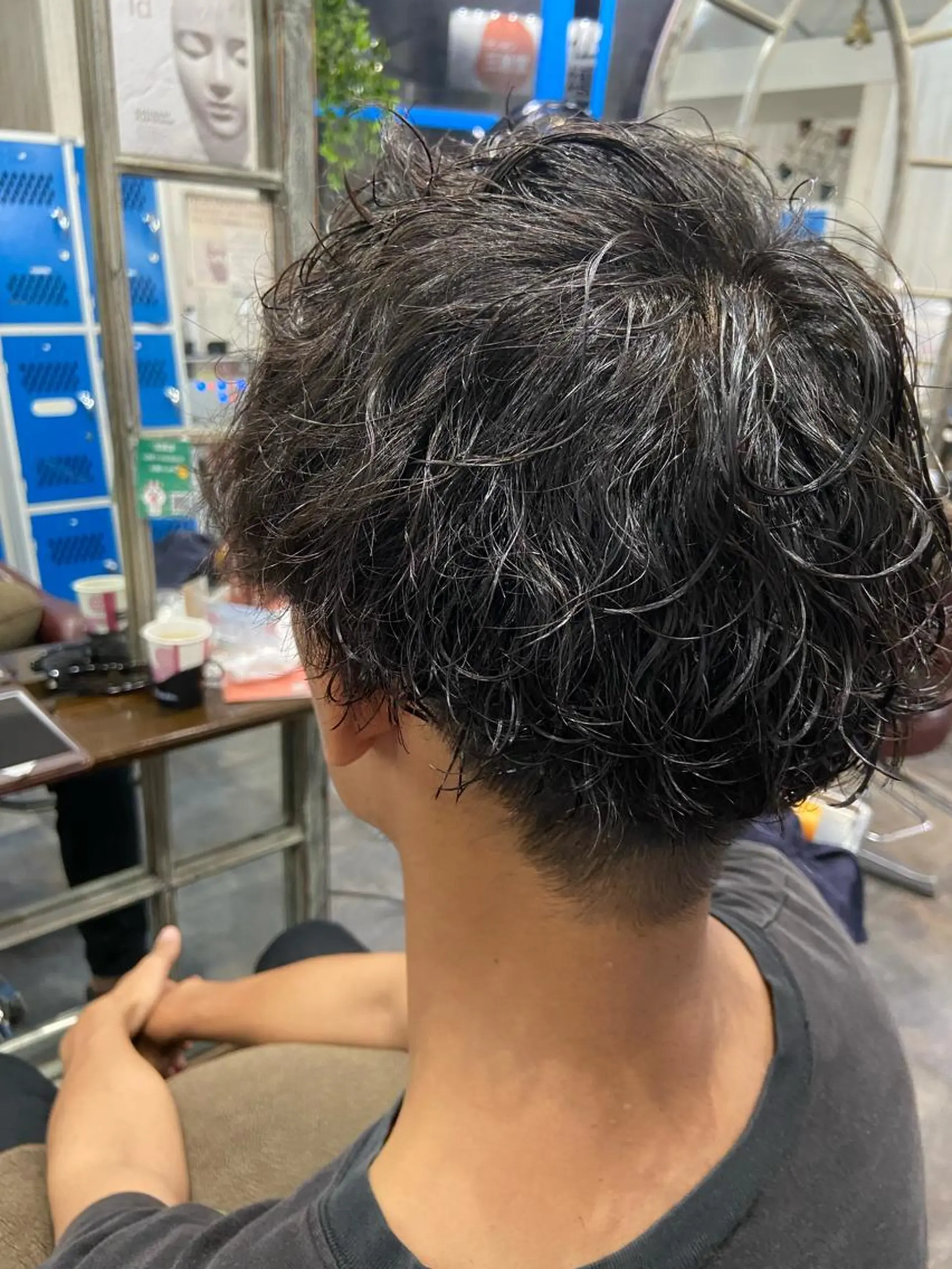 ショート パーマ メンズ カットパーマ✂️ 小坂田玲亜のヘアスタイル
