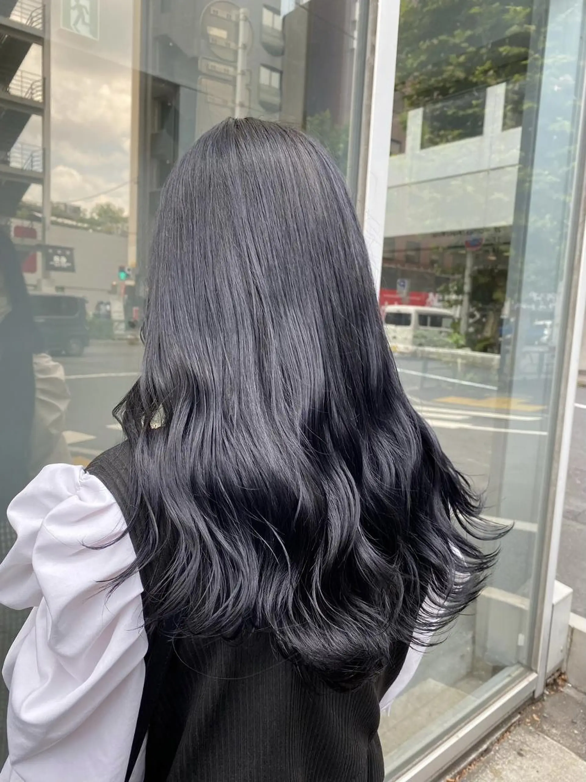 ロング カラー ヘアカラー トリートメント ヘッドスパ ヘアセット 透明感ブリーチカラー 🌈TOMOHIROのヘアスタイル