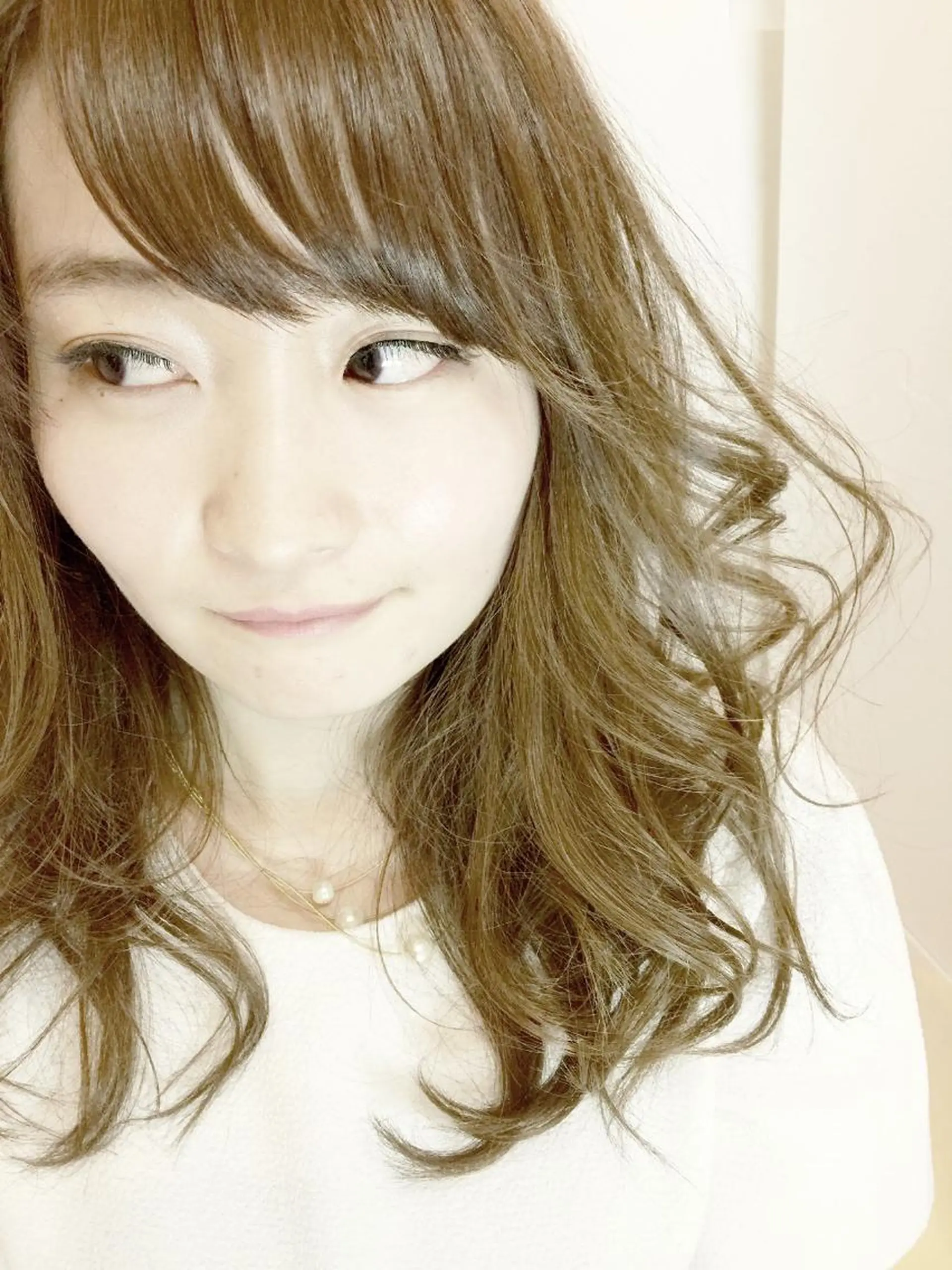 セミロング ヘアカラー トリートメント H所属・H (エイチ) 烏丸御池店のヘアスタイル