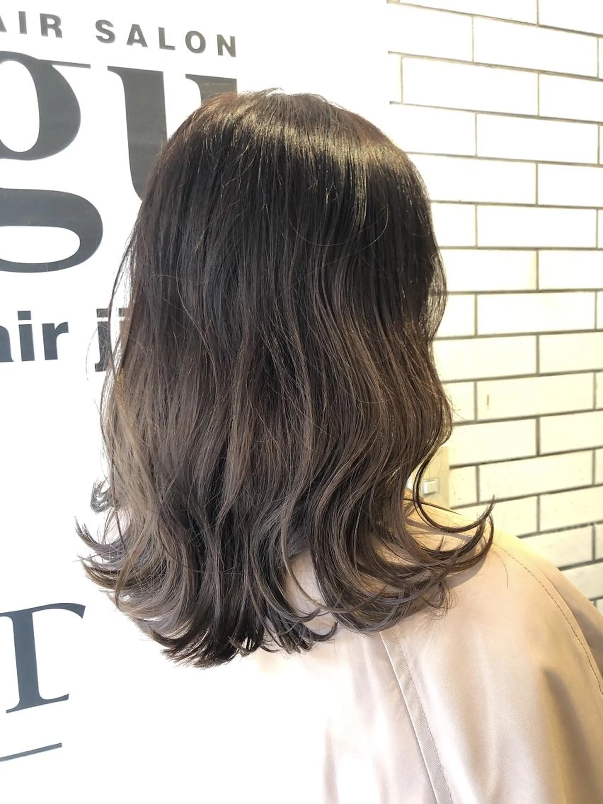 ミディアム いとう ひろたかのヘアスタイル