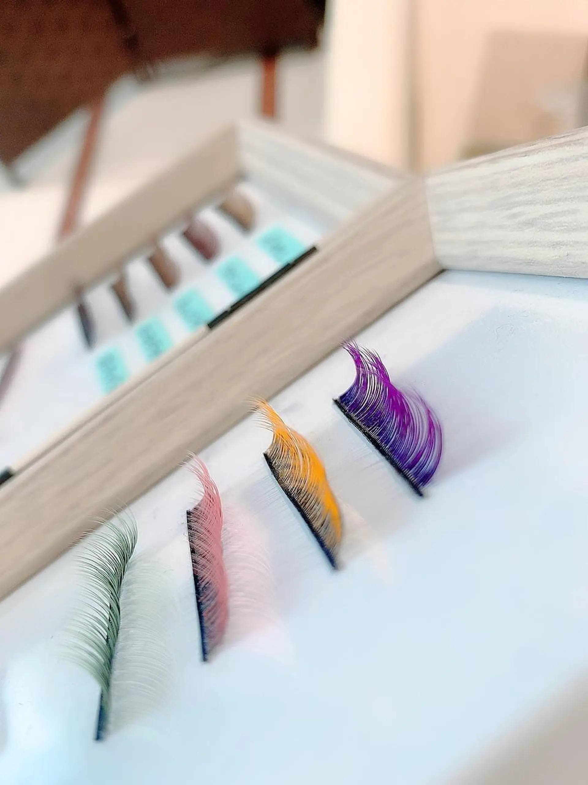 マツエク・マツパ カラーマツエク 久保 純那の眉毛・アイブロウイメージ