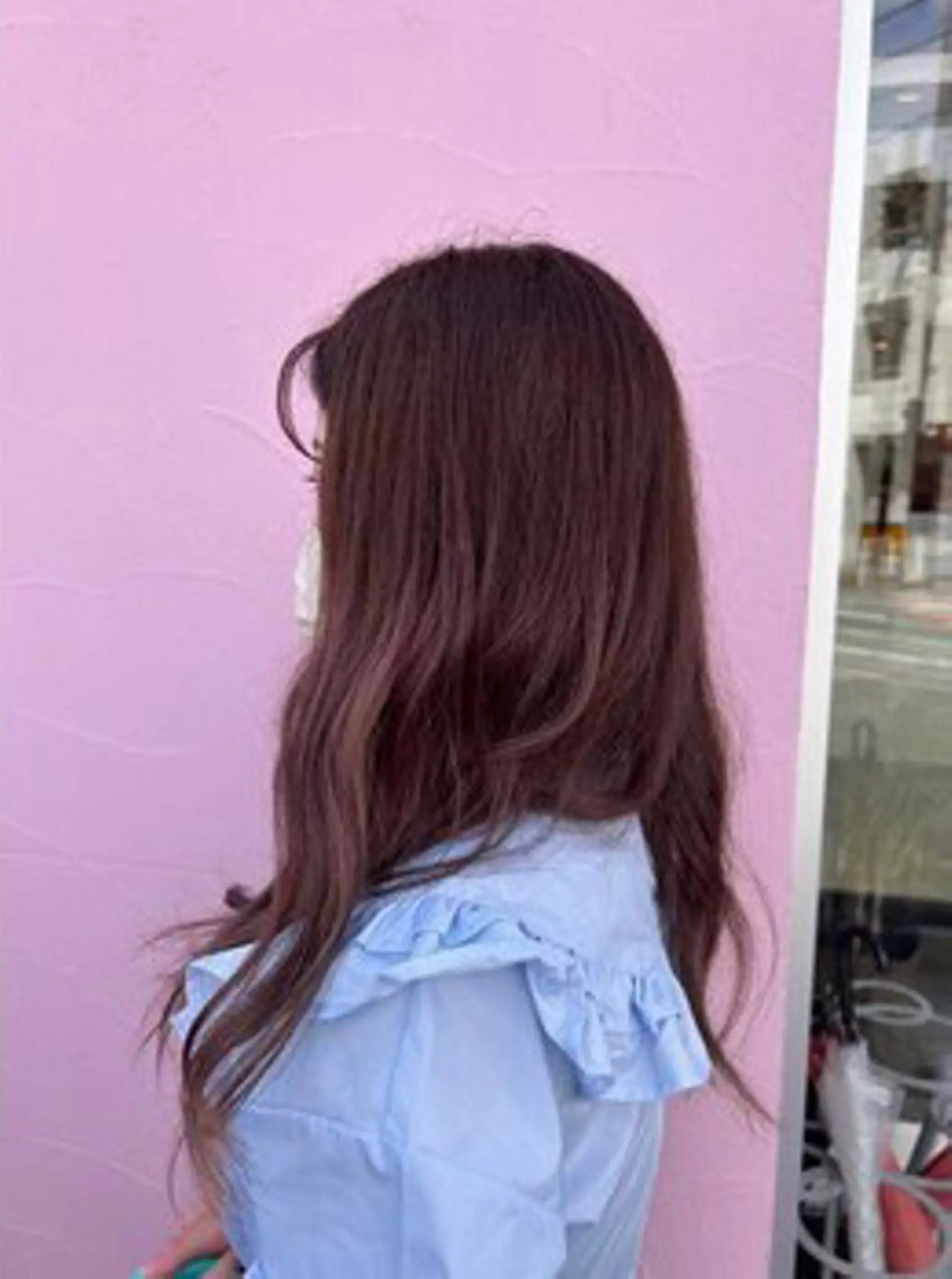 セミロング カラー 山本 怜奈のヘアスタイル