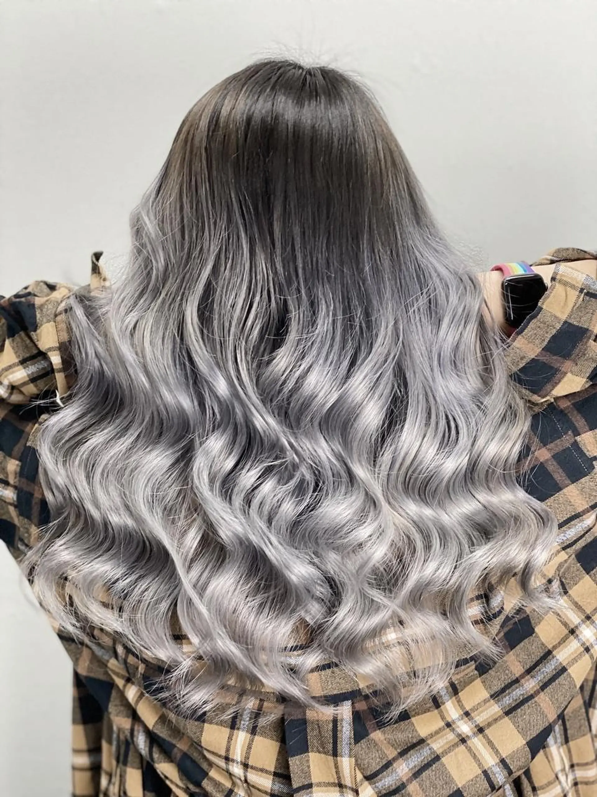 ロング カラー ネイル パーマ マツエク・マツパ ヘアアレンジ メンズ キッズ 🧡可愛い色落ち🧡 ハイトーン特化🧡のヘアスタイル