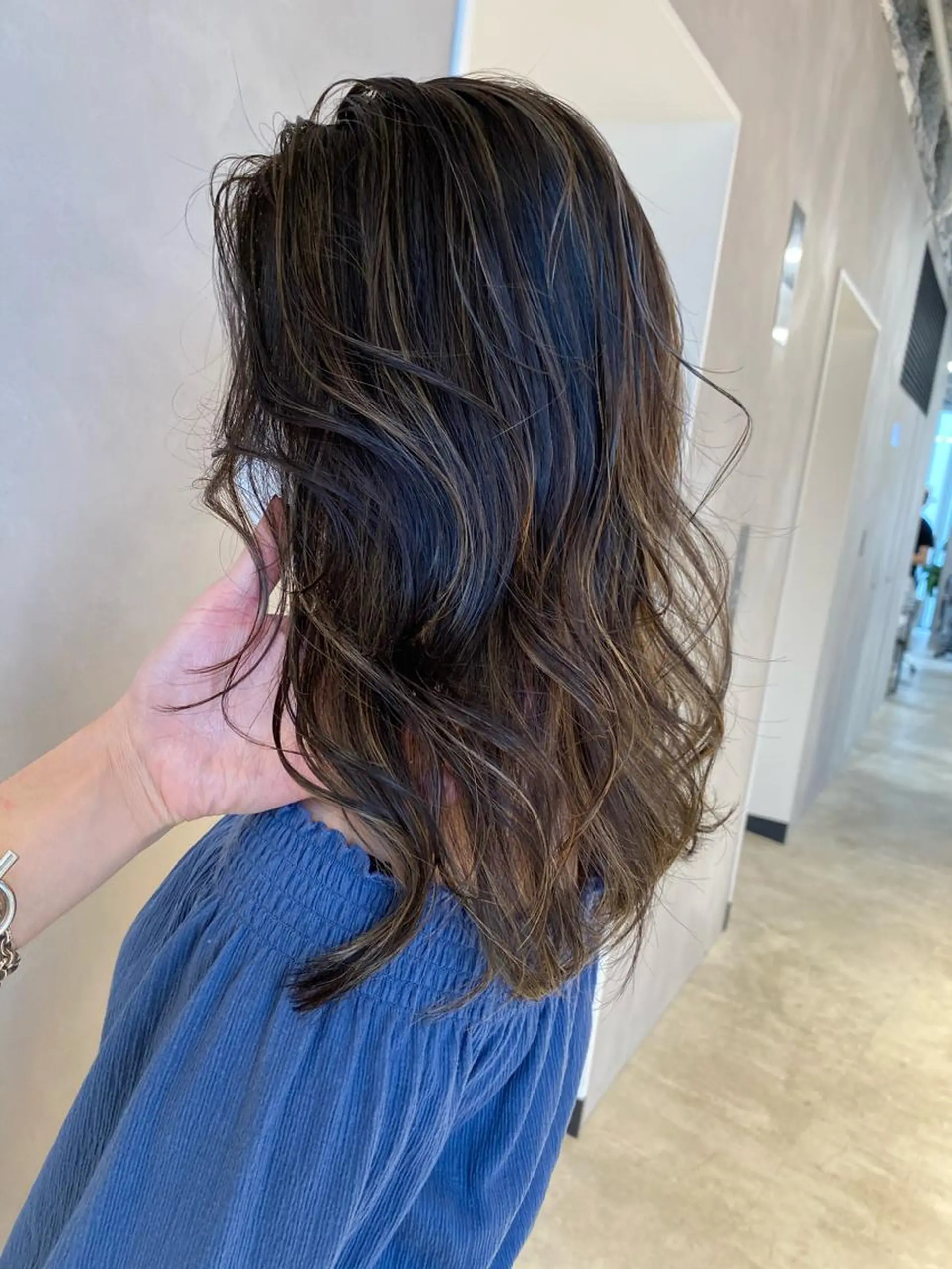 セミロング カラー 【代表】高山 一真のヘアスタイル