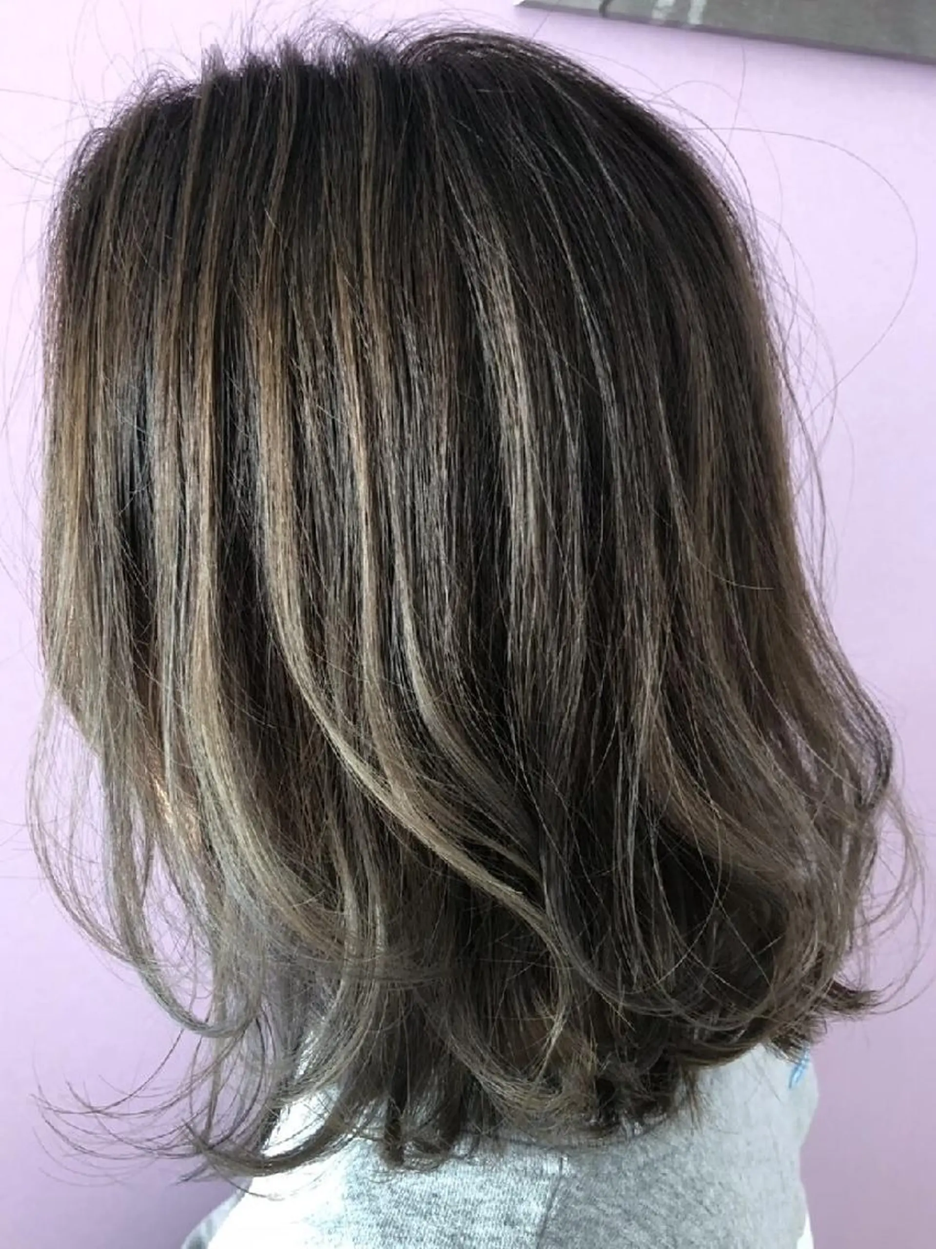 ミディアム カラー ヘアアレンジ ブルーカラー ブルージュ 外国人風カラー カット ヘアカラー トリートメント ナカシマ  アユミのヘアスタイル