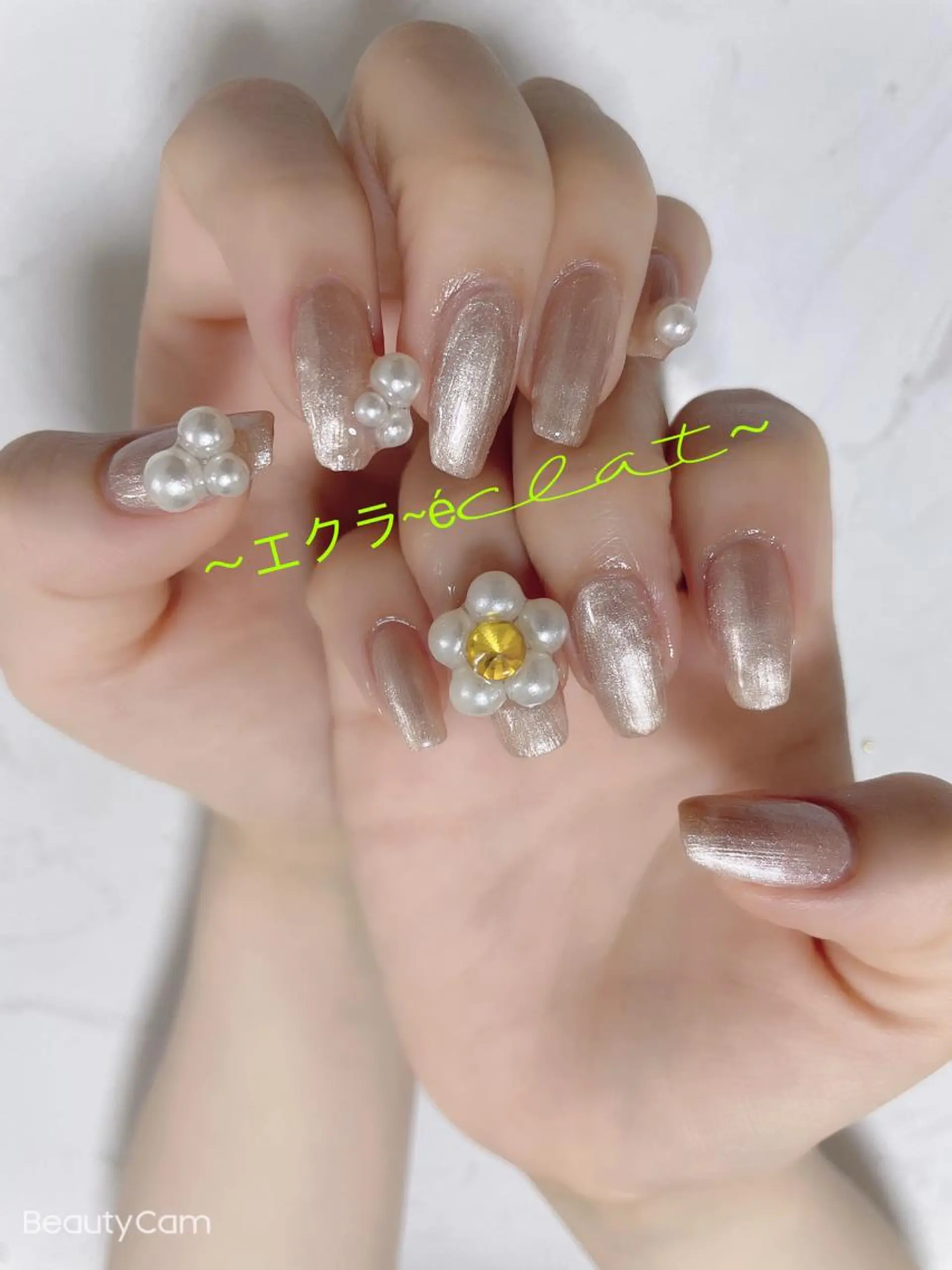 ネイル ネイルサロンエクラ 🫧Shizukaのネイルデザイン