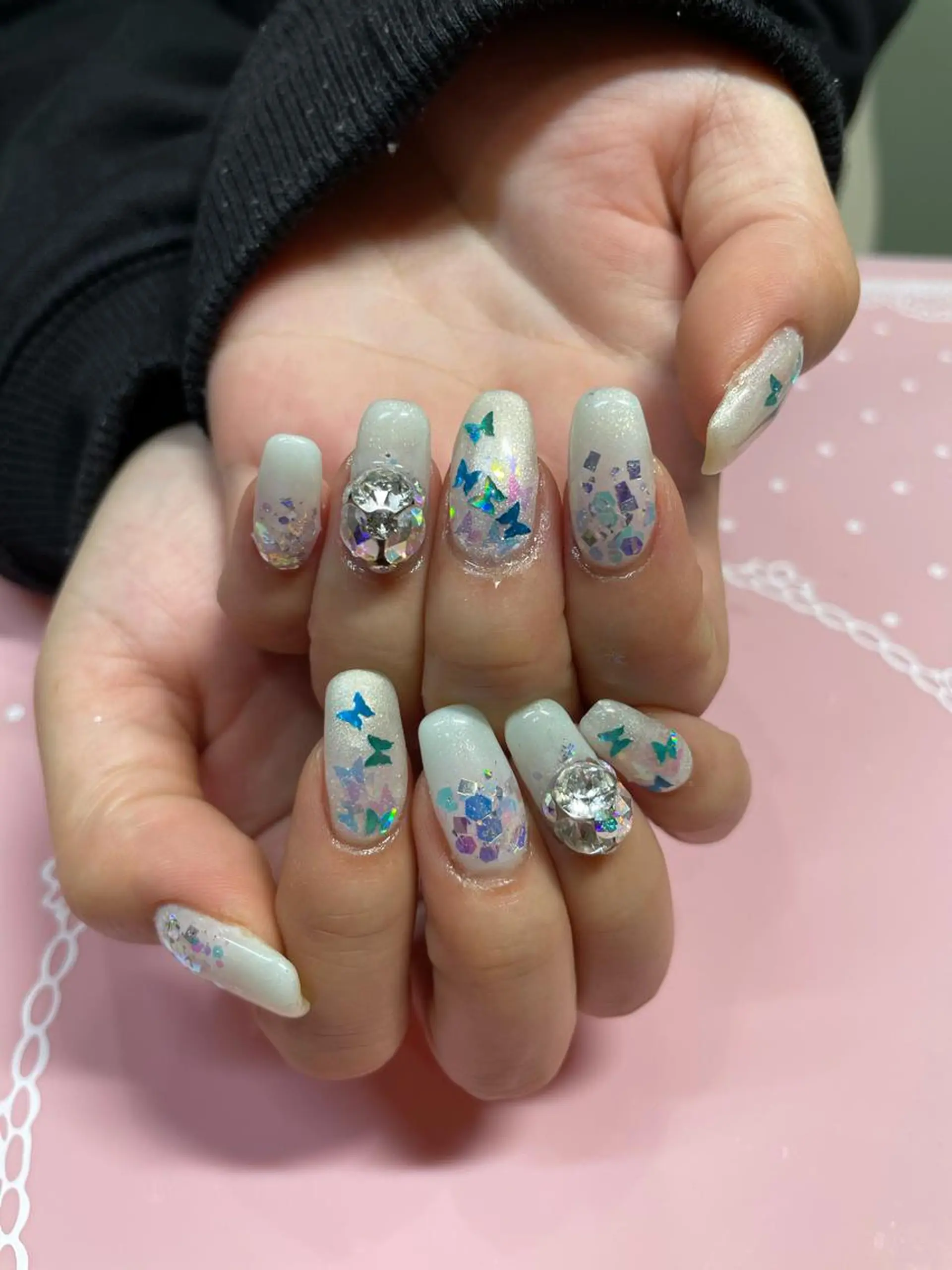 ミディアム ネイル ハンドネイル 《LB》ラブリエ Nail&eyeのマツエク・マツパデザイン