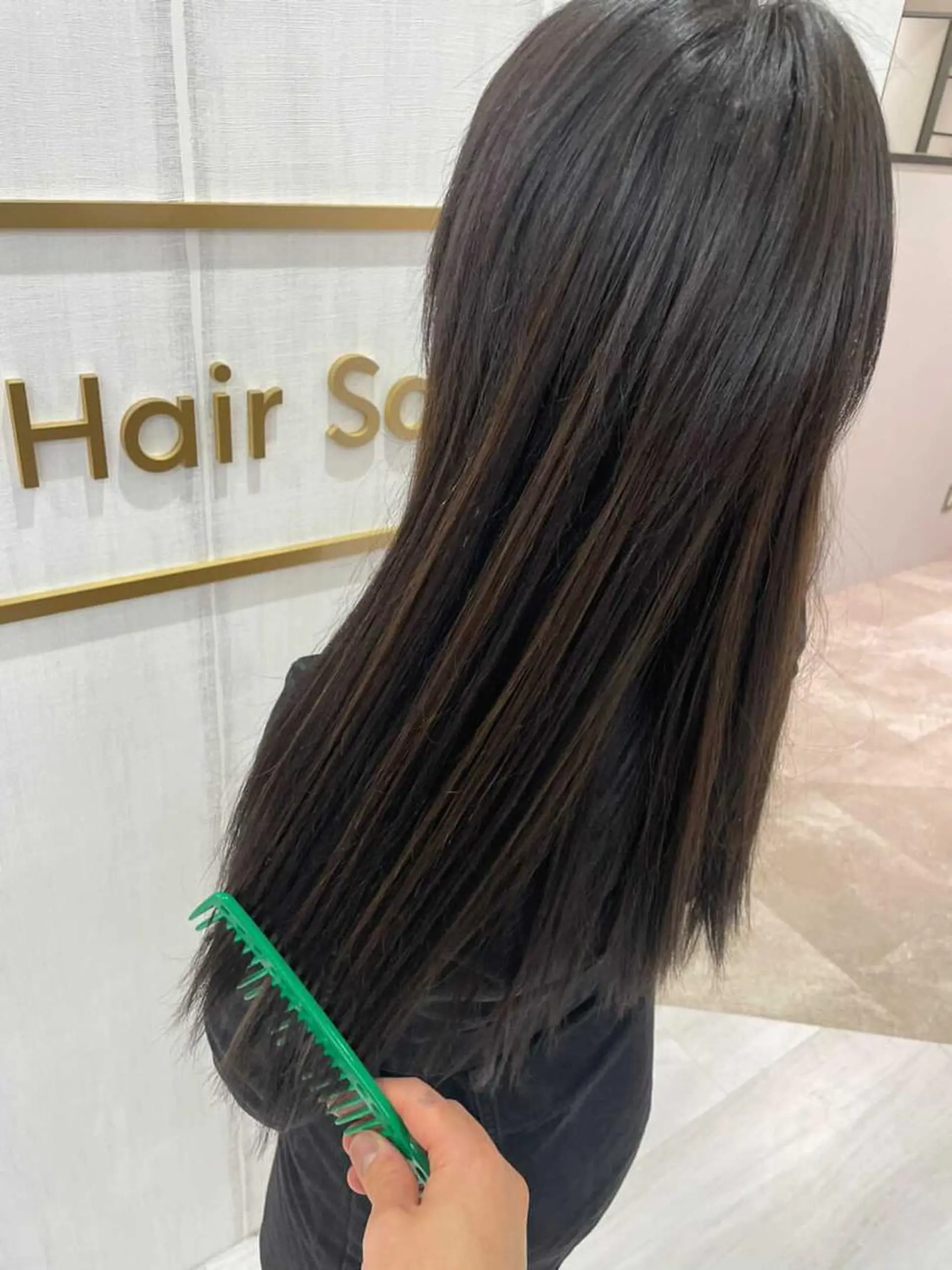 セミロング トリートメント 難しい髪質の縮毛矯正 高岡/射水/髪質改善のヘアスタイル