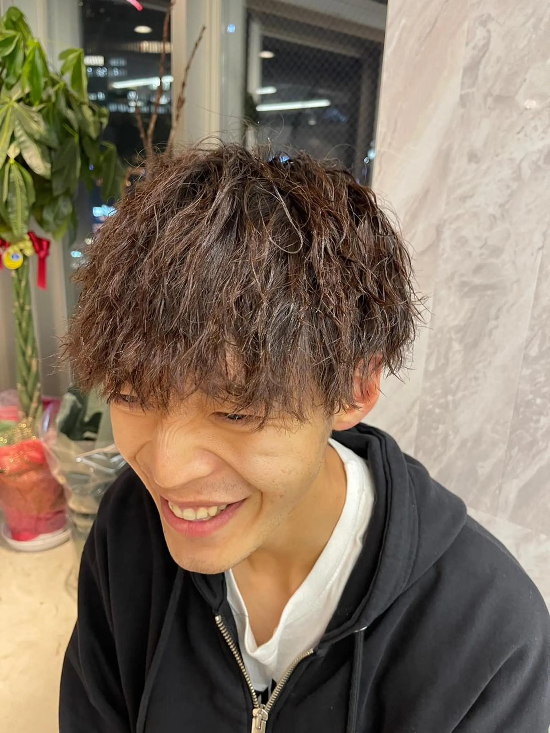 パーマ メンズ メンズパーマ メンズツイストパーマ ツイストパーマ himeka🪽 アレンジ/ブリーチのヘアスタイル