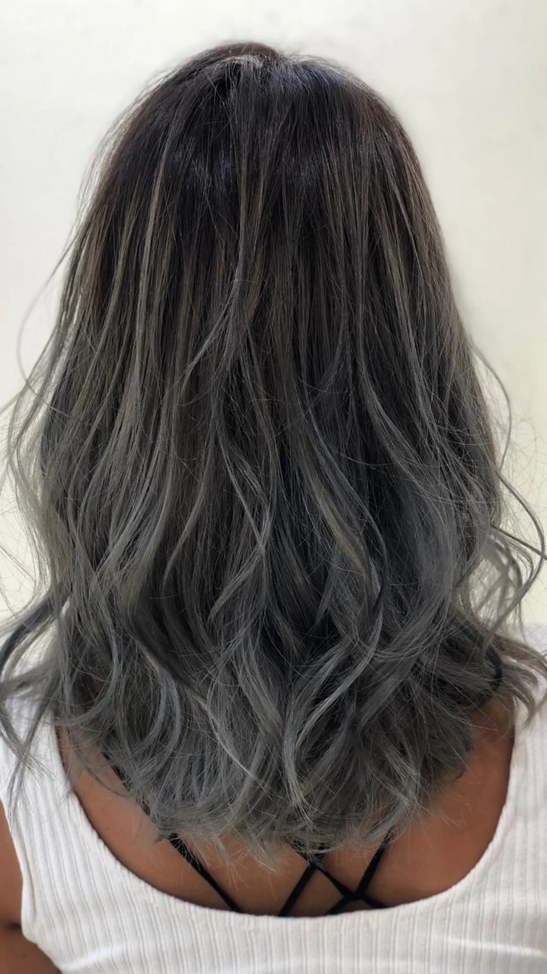 ミディアム エギョモリ 外国人風カラー ハイライト 髪質改善 タンバルモリ ヘアカラー 韓国風/オシャレ /縮毛矯正/滝口琴未のヘアスタイル