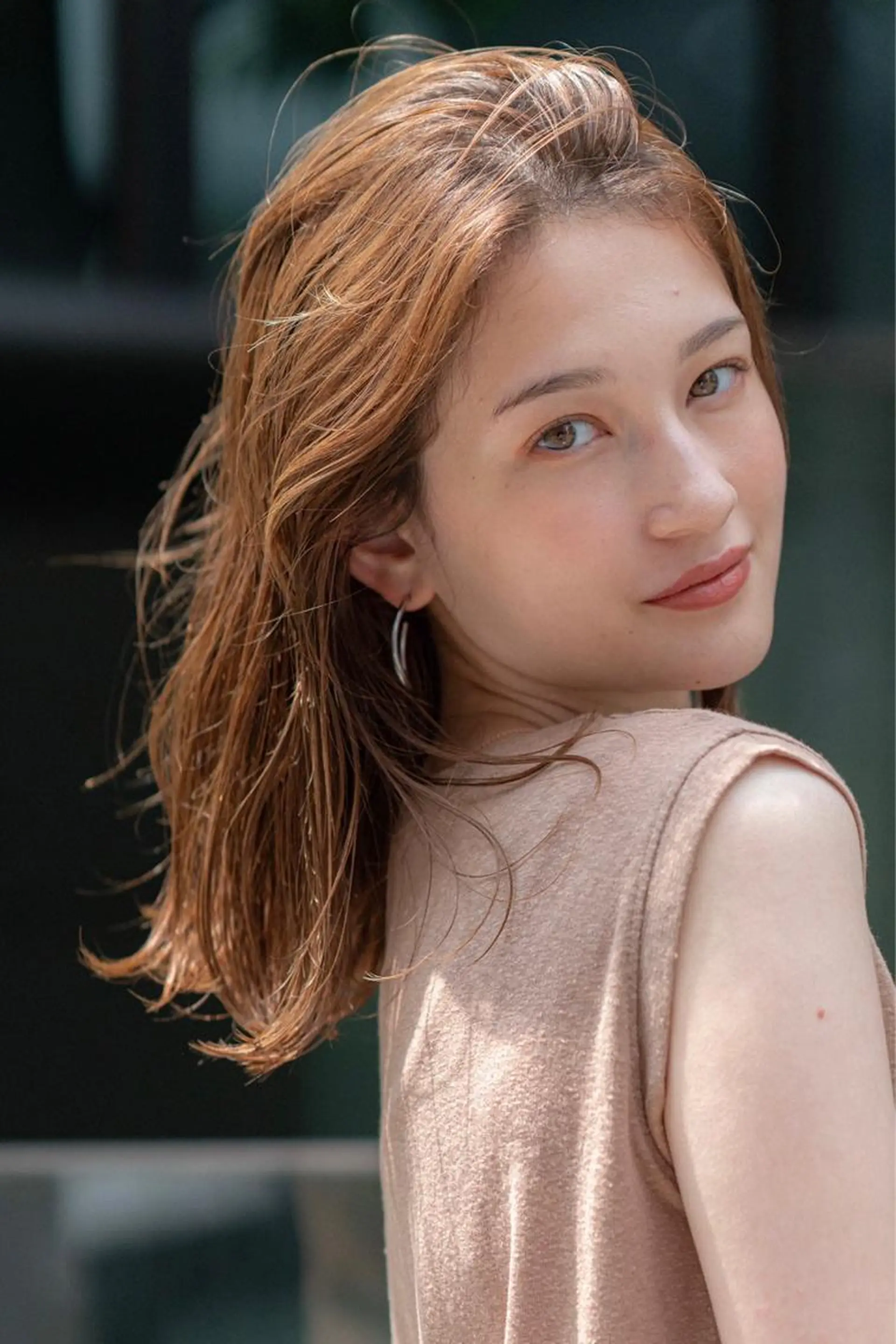 ミディアム カラー カット ヘアカラー トリートメント 🉐レイヤー/塩見 弘樹🉐渋谷のヘアスタイル