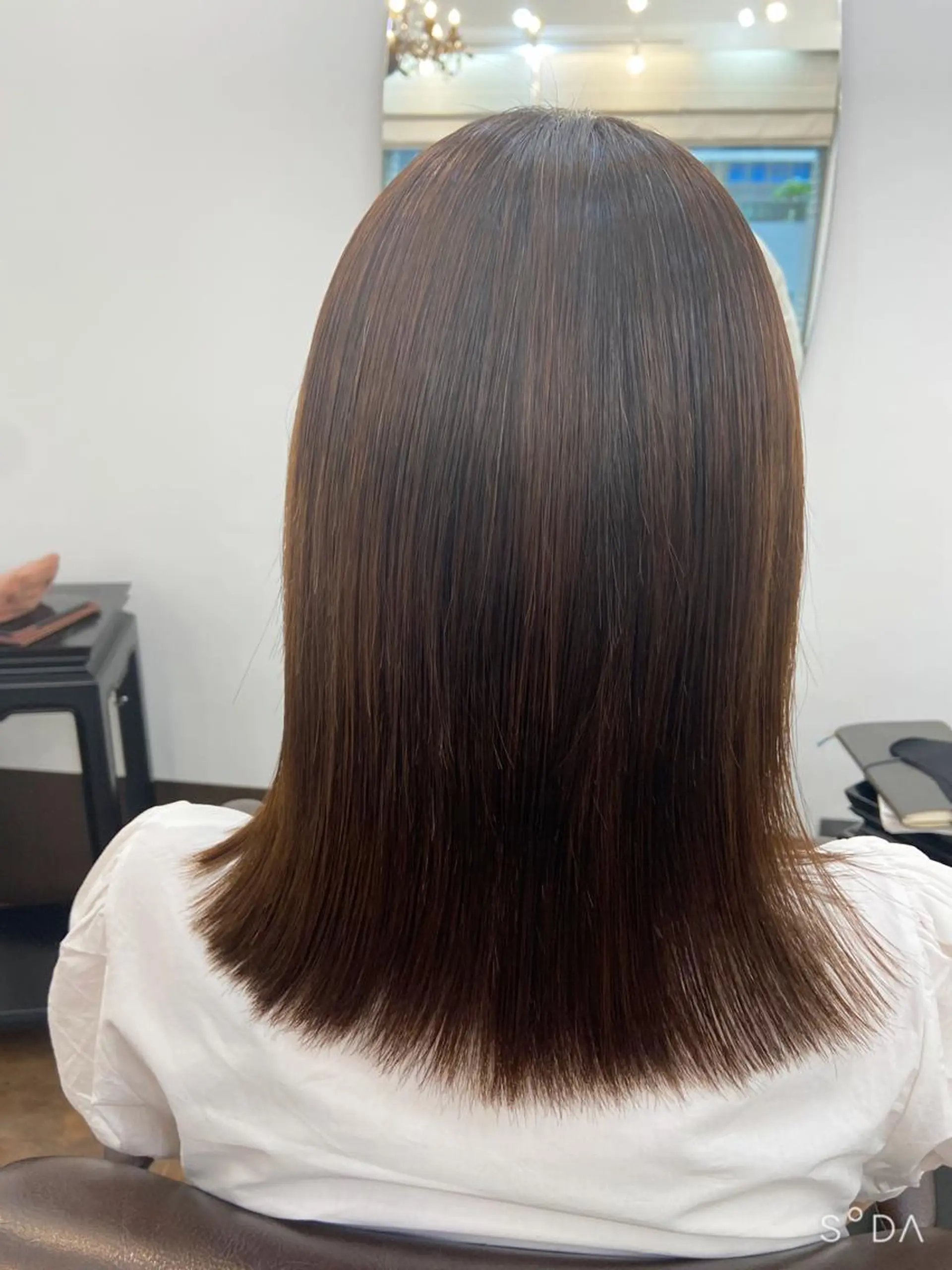 ミディアム 早稲田 千尋のヘアスタイル