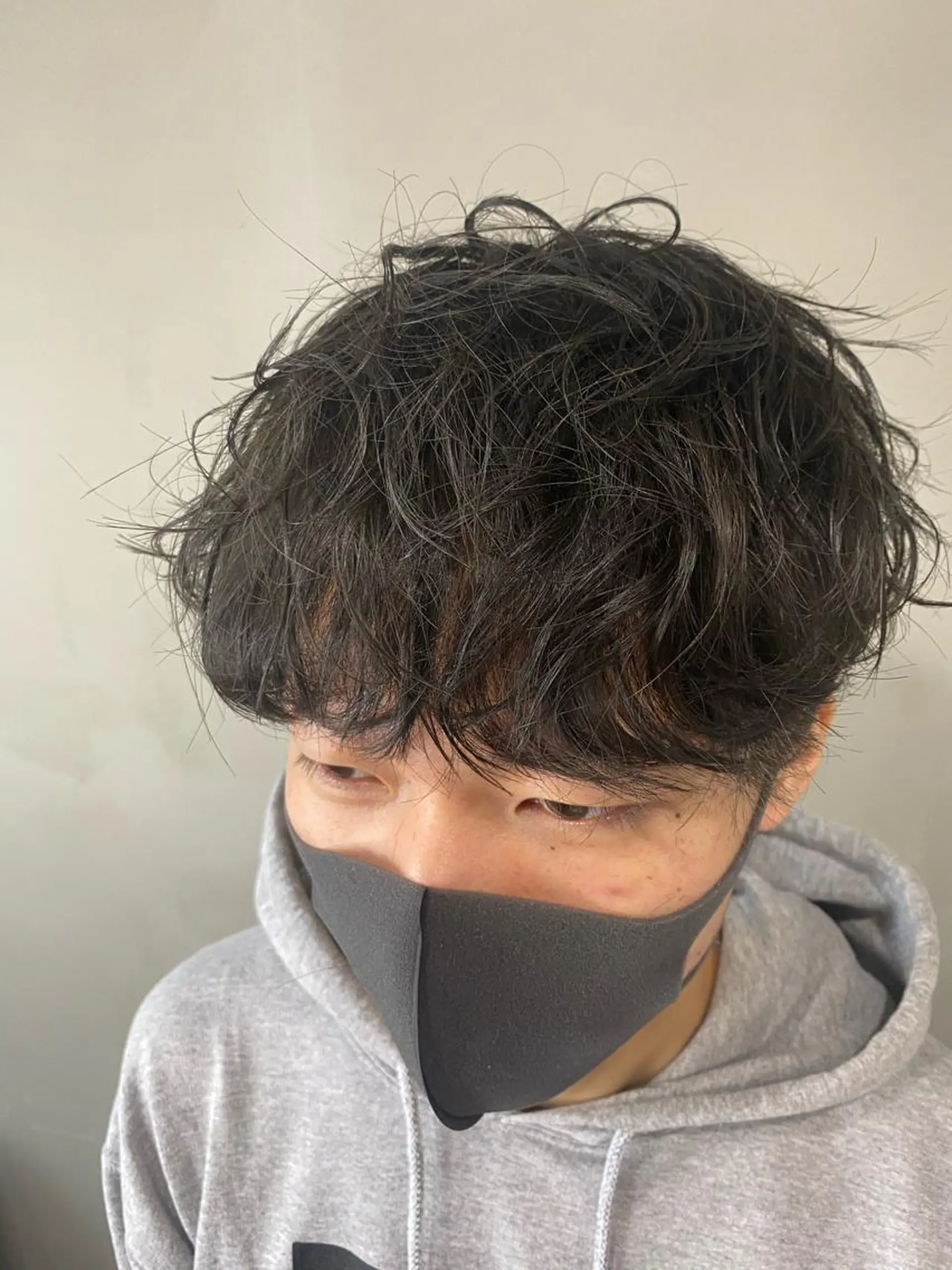 ショート カラー メンズ マッシュ グレージュ ミント men’s salon Gaudi梅田茶屋町店所属・寳泉 章弘のヘアスタイル
