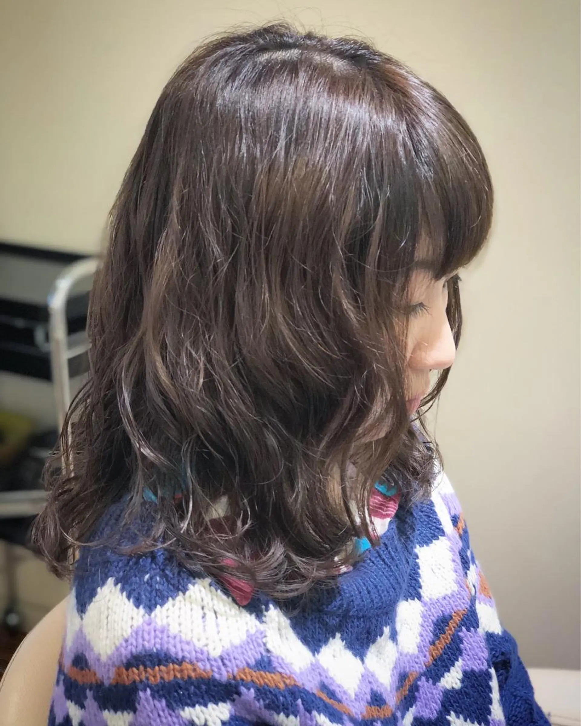セミロング カラー パーマ セミロングパーマ 外国人風カラー 大場 優のヘアスタイル