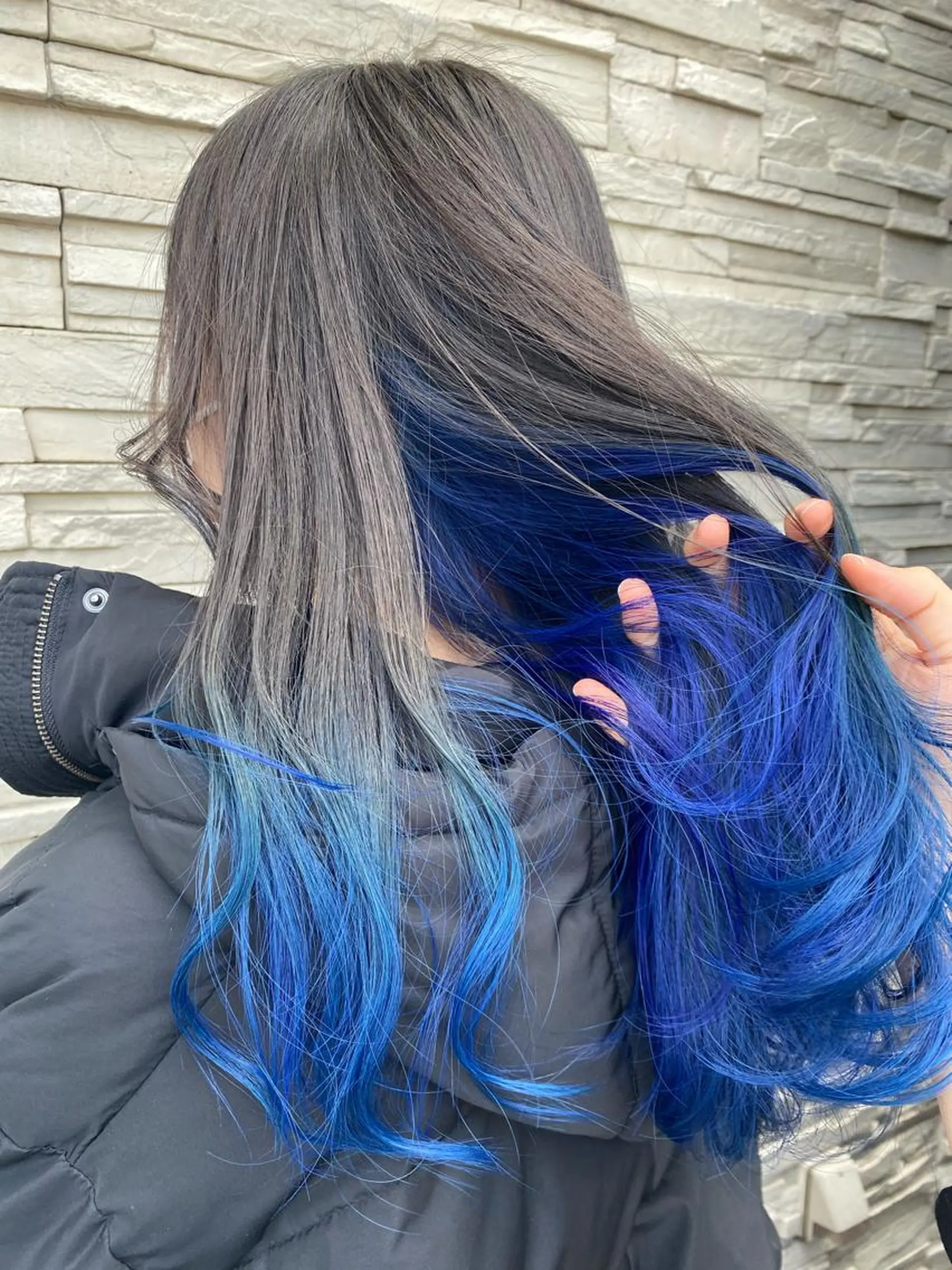 セミロング カラー 透明感カラーブリーチ 🌼シゲモトアヤ🌼のヘアスタイル