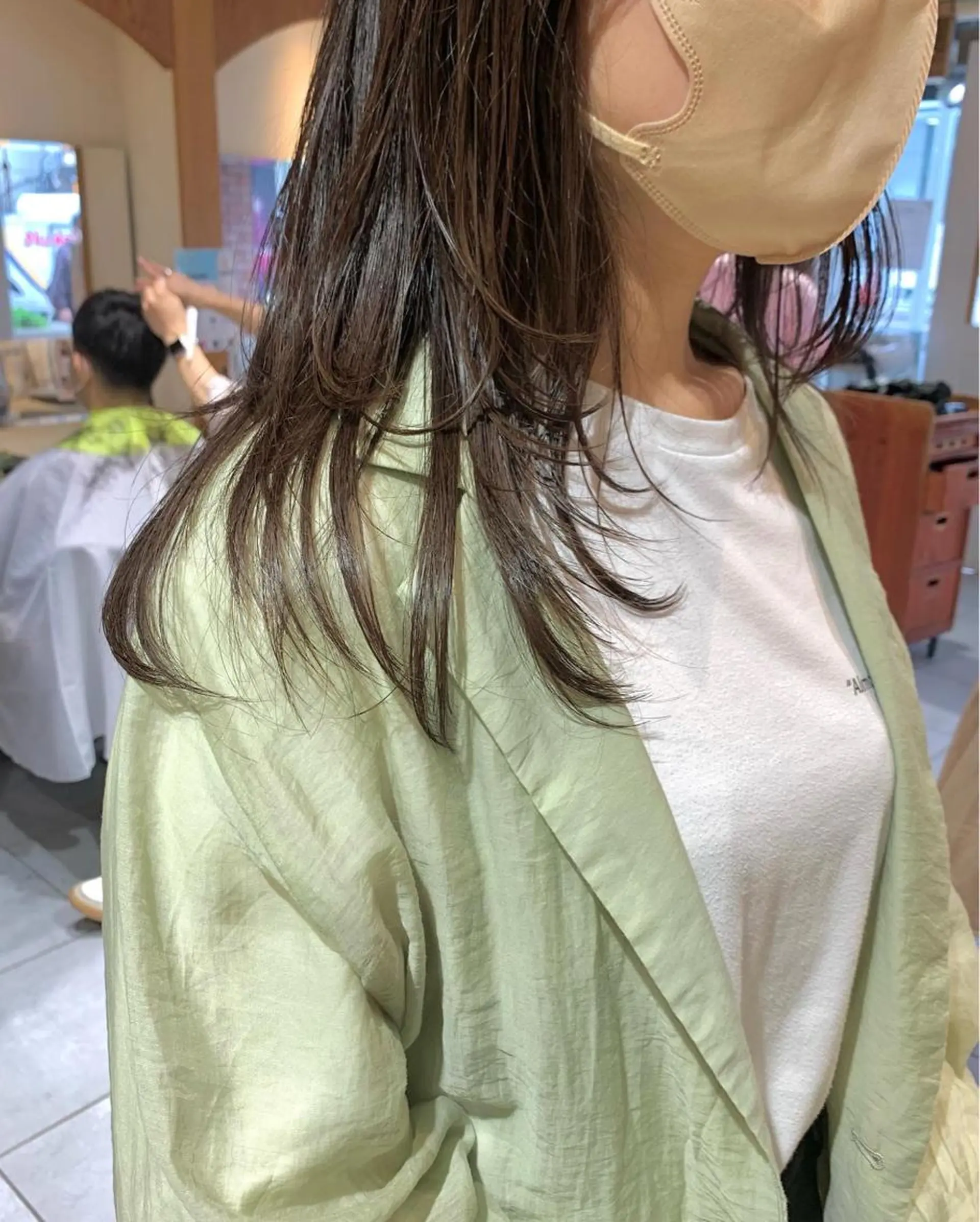 セミロング 田中 未澪のヘアスタイル