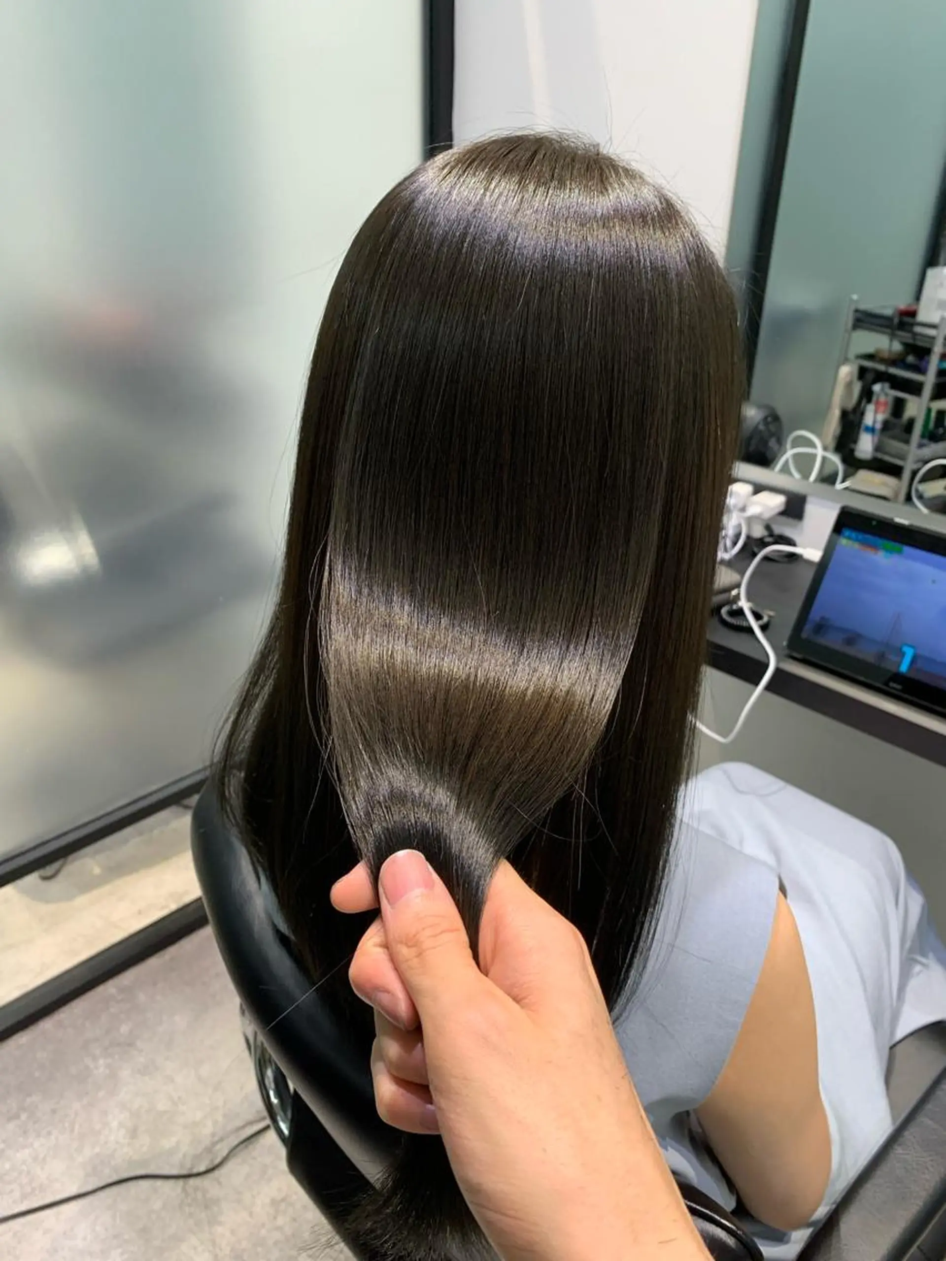 ロング カラー 髪質改善特化 ミサワコウキのヘアスタイル