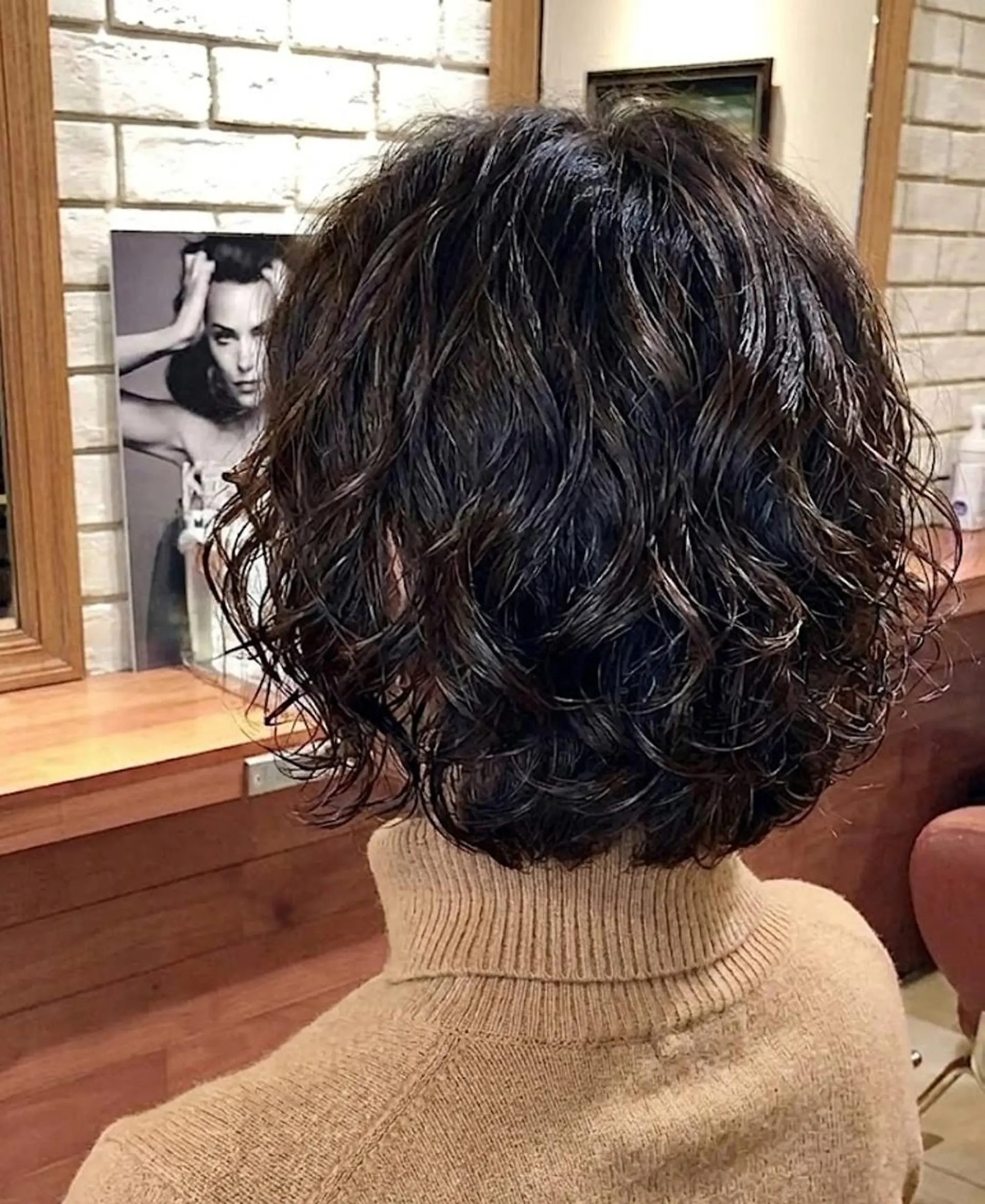 ミディアム ボブ カット パーマ トリートメント ヘッドスパ flencia 丸 和博|カットのヘアスタイル