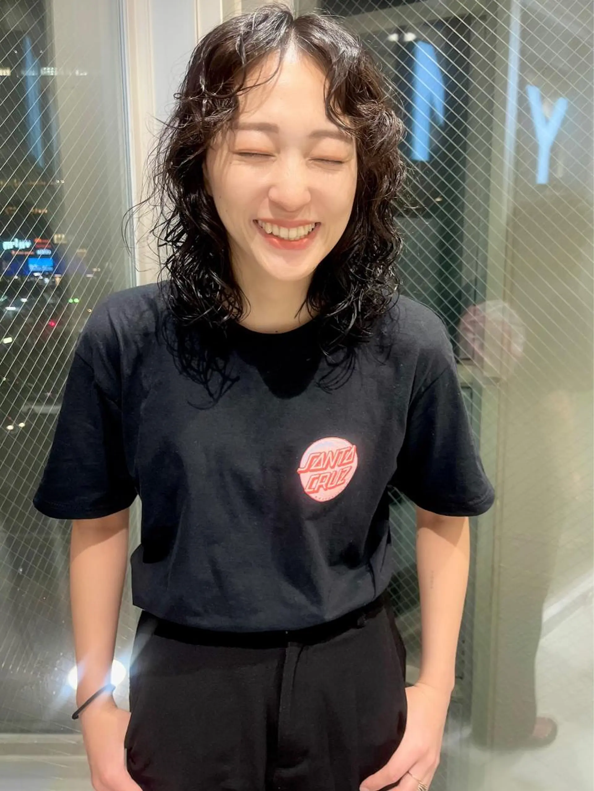 ミディアム パーマ ウルフカット ウルフカット／吉村 桃子のヘアスタイル