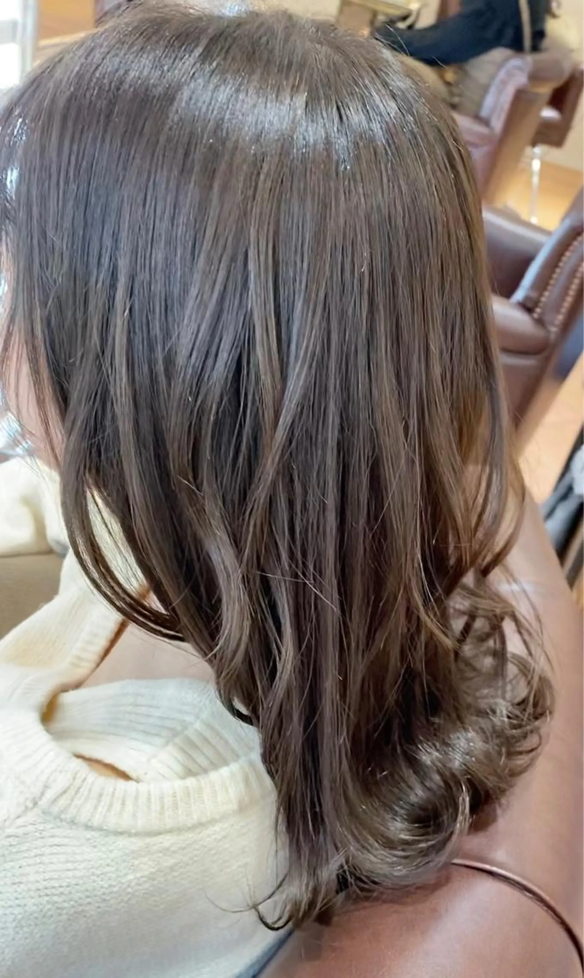 ミディアム カラー カット ヘアカラー トリートメント ブリーチなし✨艶髪 カラー𓃲YAGIのヘアスタイル