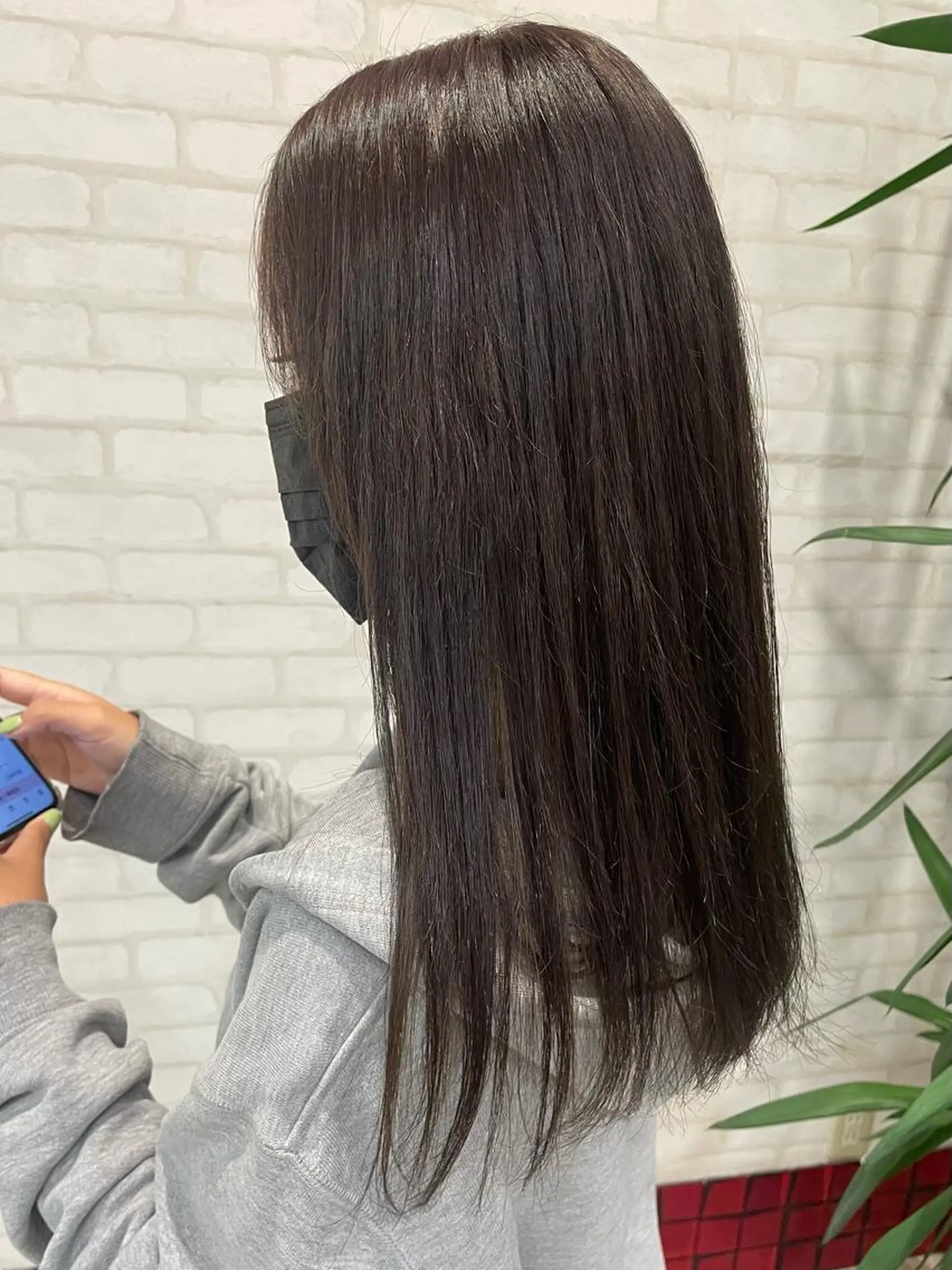 ロング カラー 飯塚 愛美のヘアスタイル