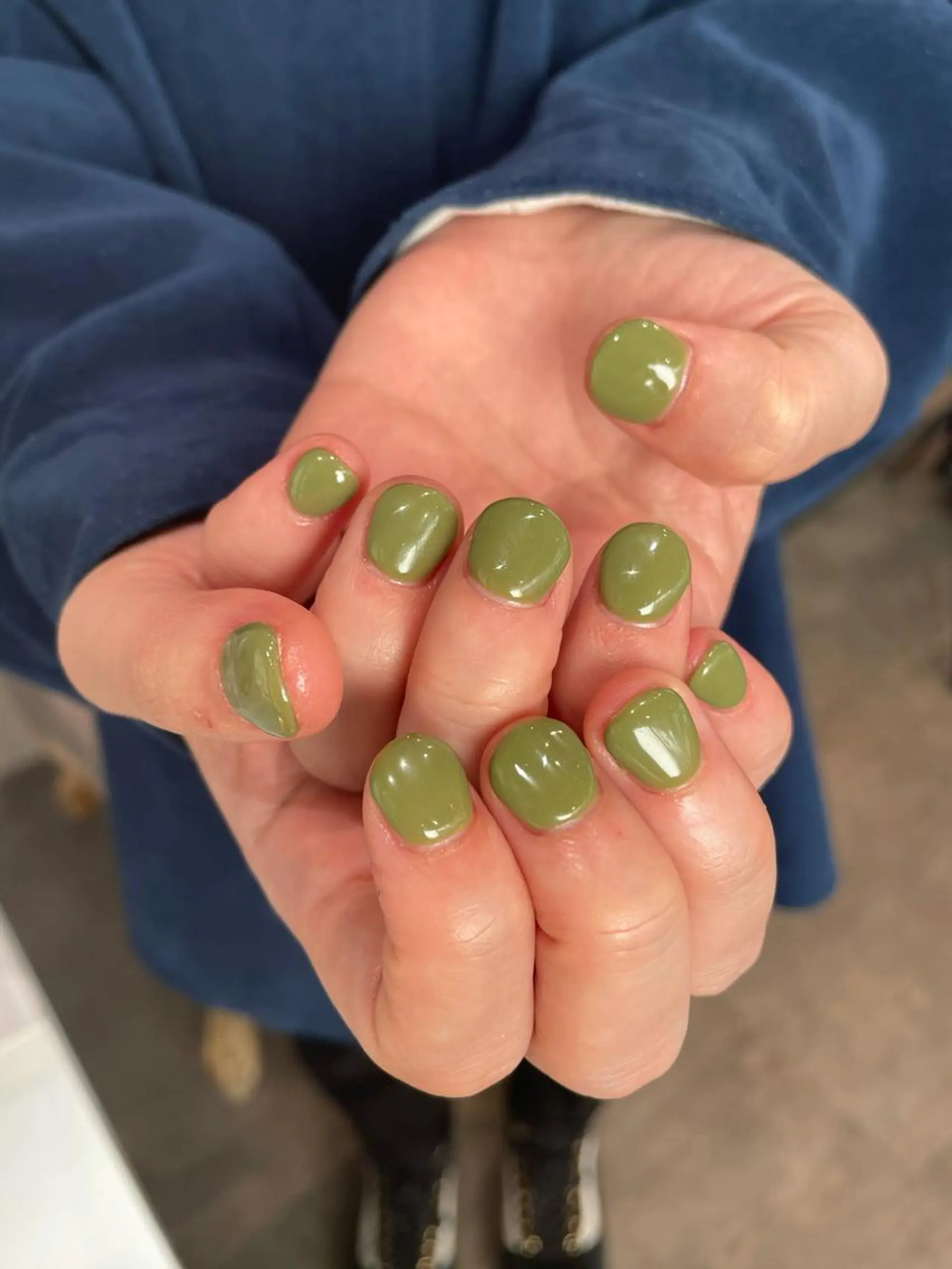 ネイル ピスタチオネイル ハンドネイル ナチュラル透明感🌱 小山美樹子のヘアスタイル